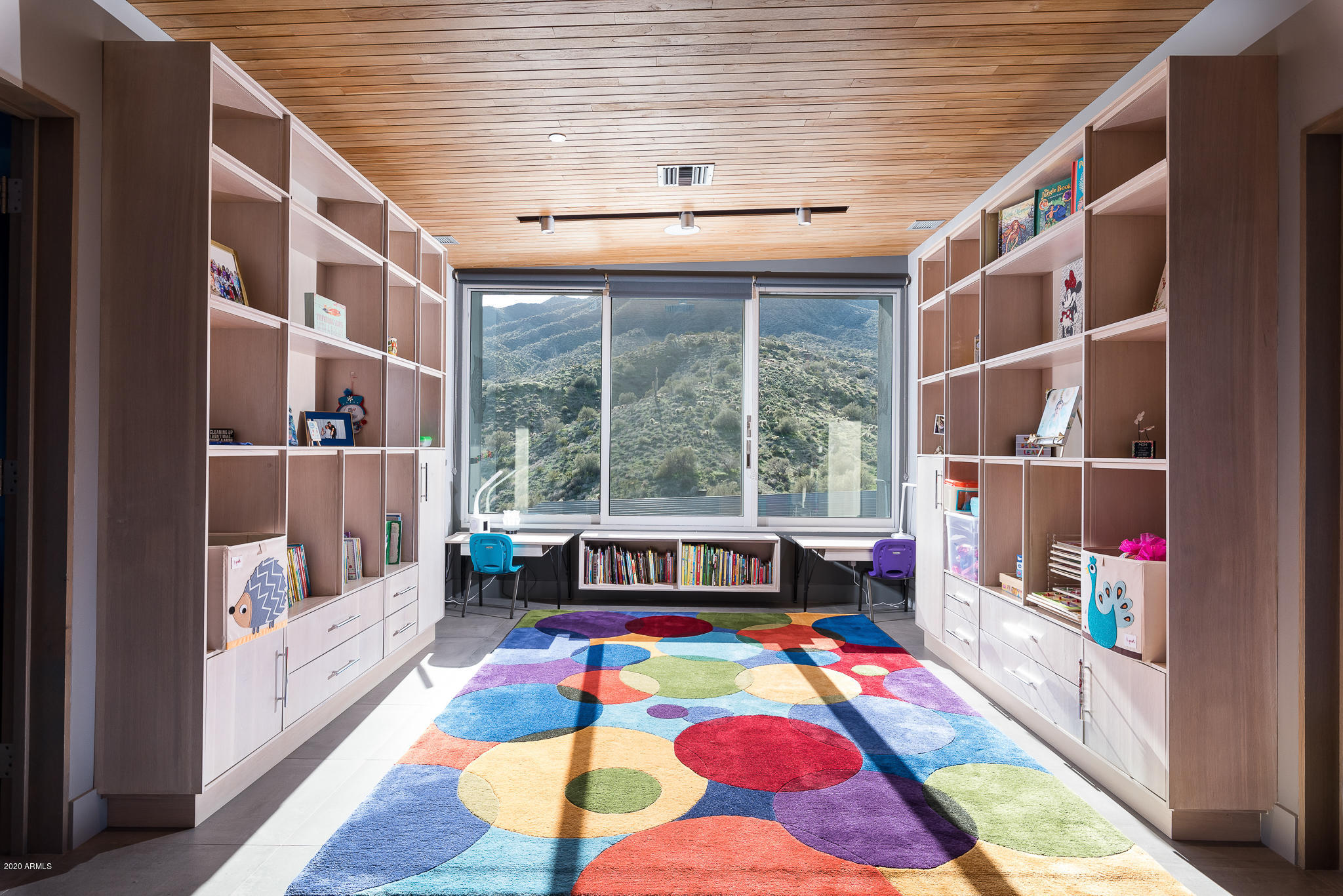 EAGLES NEST - Residential