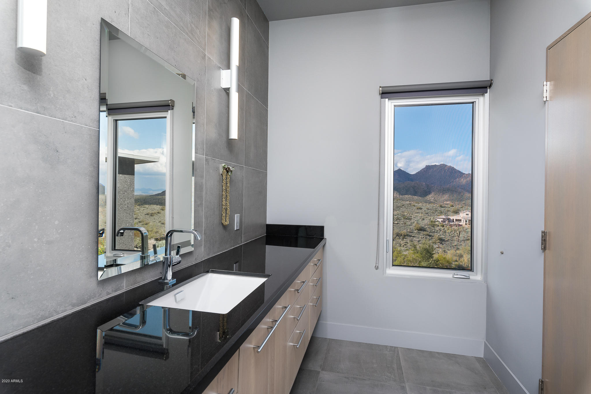 EAGLES NEST - Residential