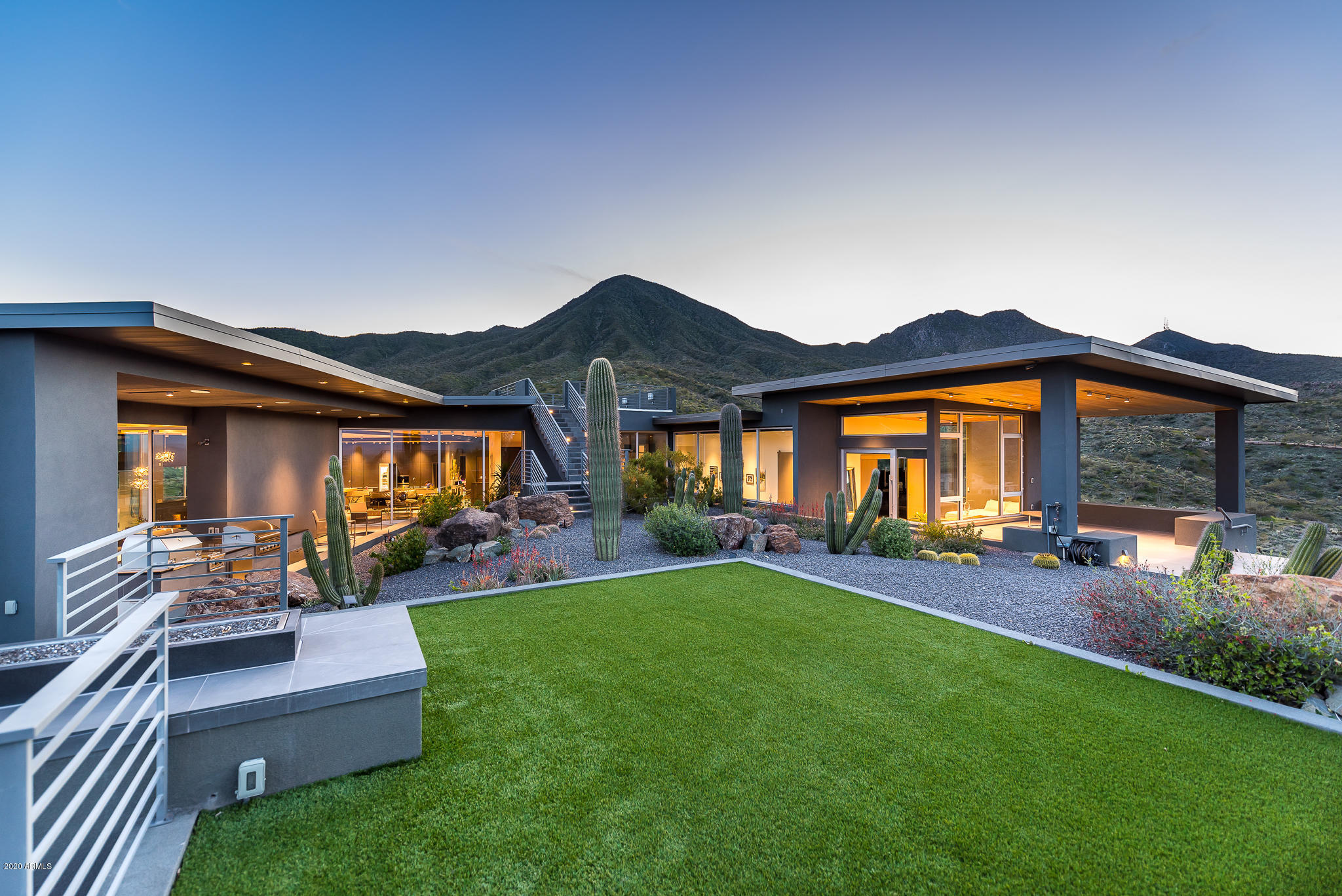 EAGLES NEST - Residential