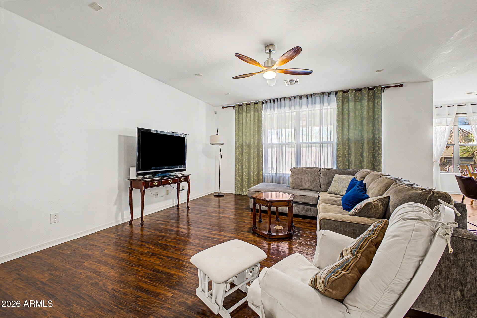 PALM VALLEY PHASE 5 PARCELS 15 16 - Residential