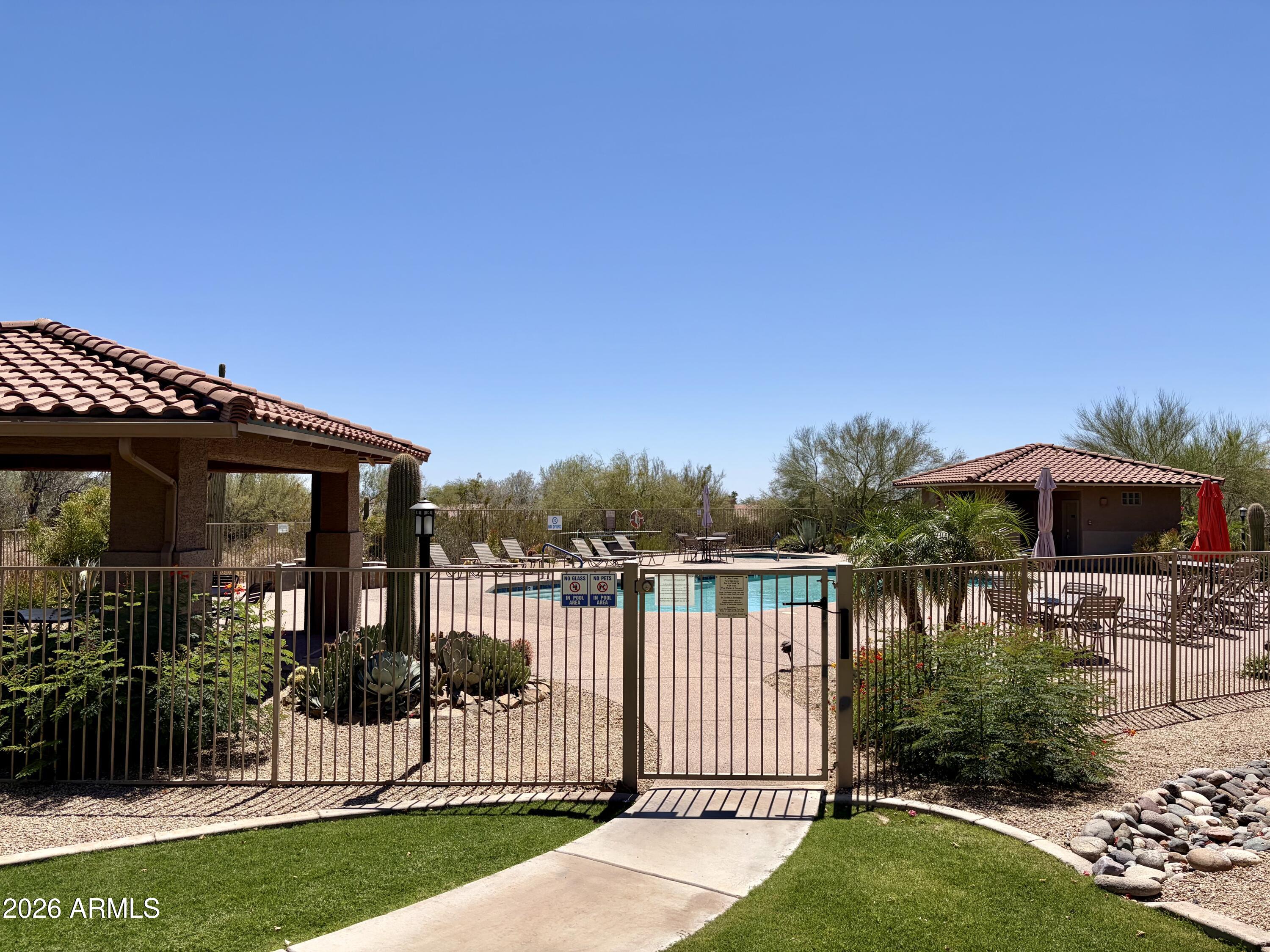 MIRAGE VILLAGE - Residential