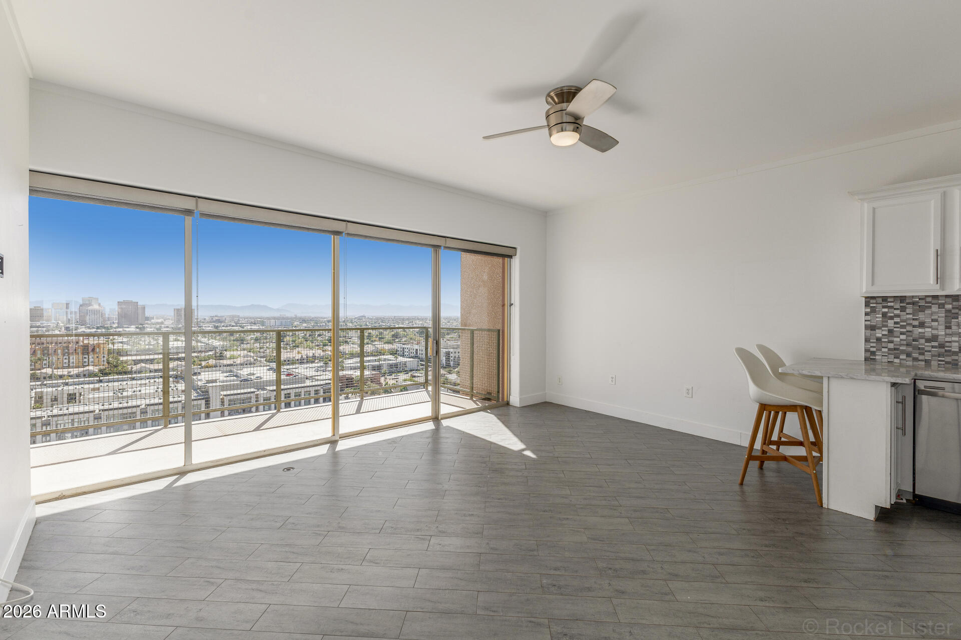 LANDMARK TOWERS CONDOMINIUM - Residential