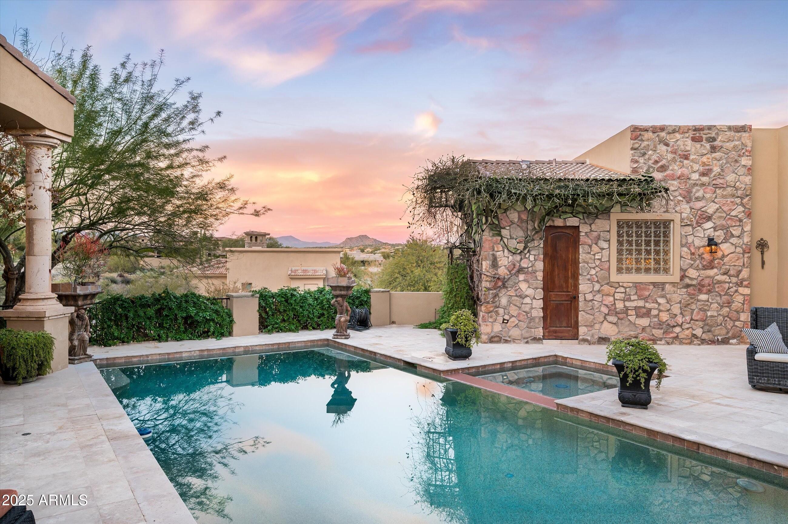 Pinnacle Canyon - Residential