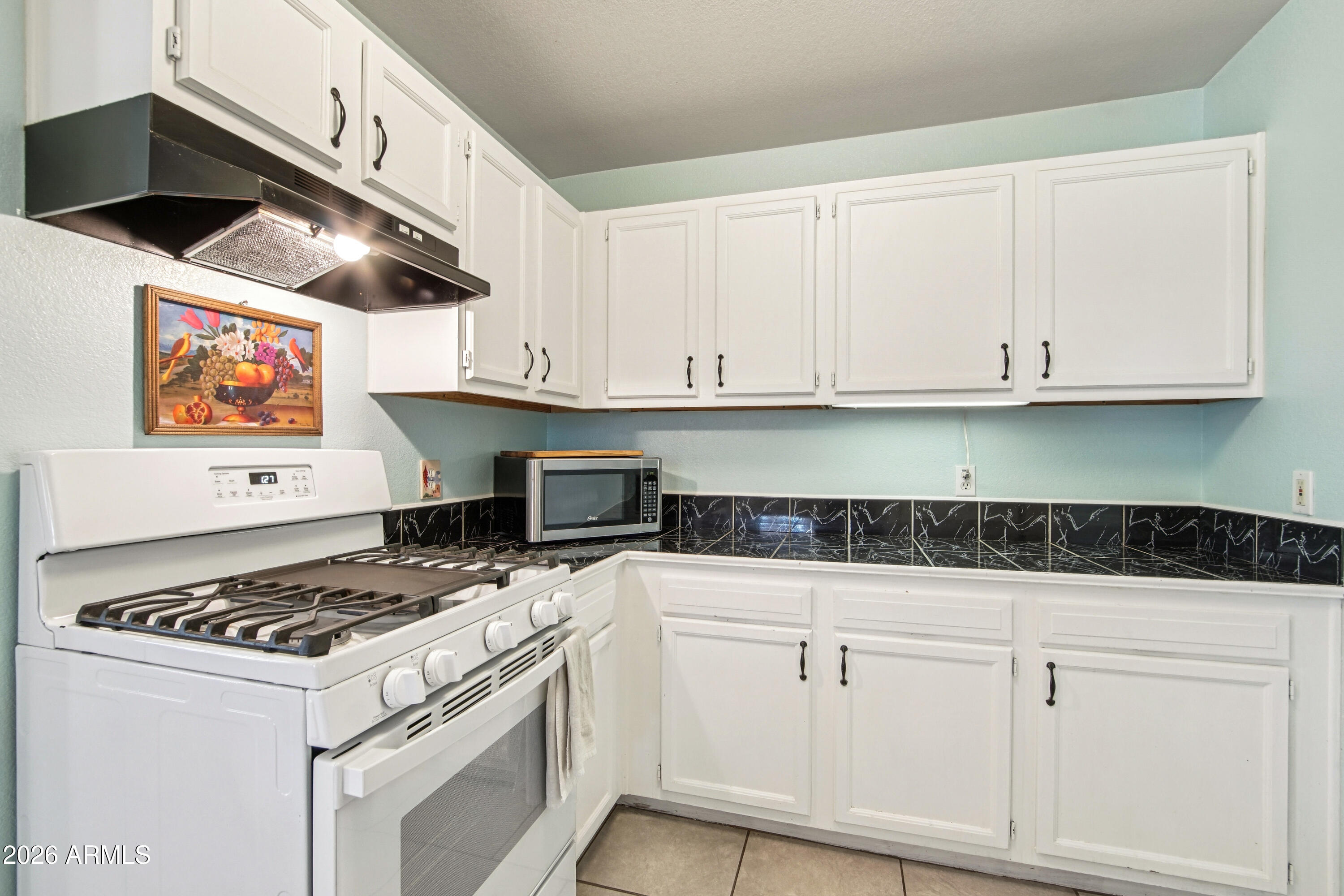 PICACHO HEIGHTS - Residential