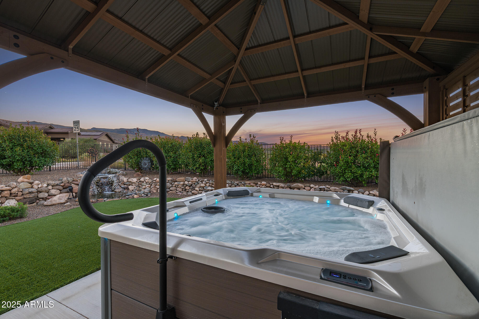 CROSSROADS AT MINGUS - Residential