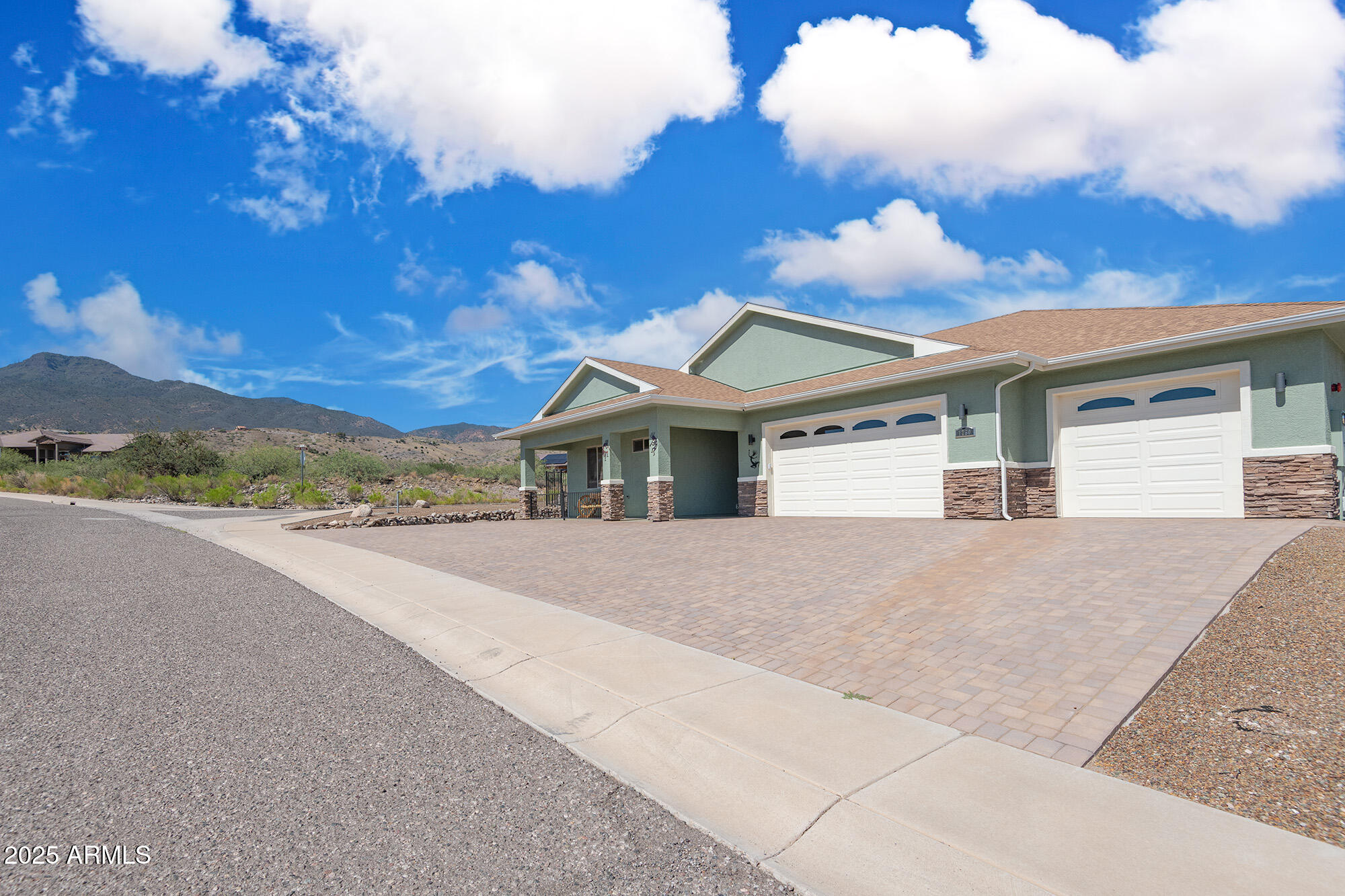 CROSSROADS AT MINGUS - Residential