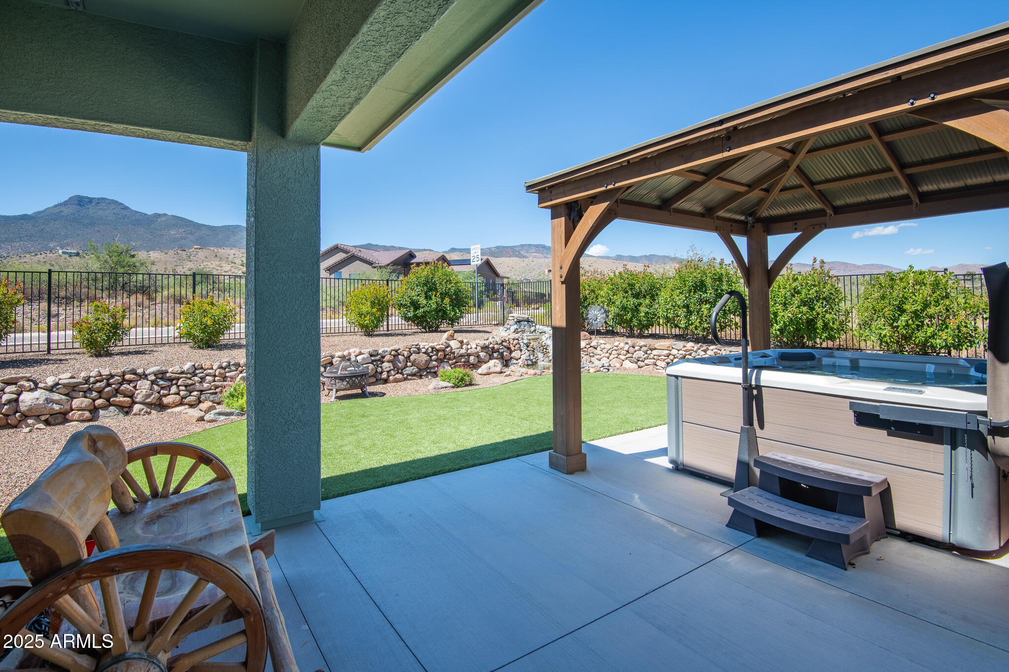 CROSSROADS AT MINGUS - Residential