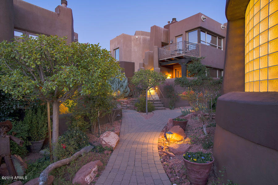Adobe Grand Villas - a boutique hotel of 16 themed luxury villas. - Commercial Sale