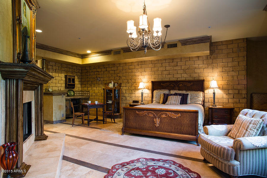 Adobe Grand Villas - a boutique hotel of 16 themed luxury villas. - Commercial Sale