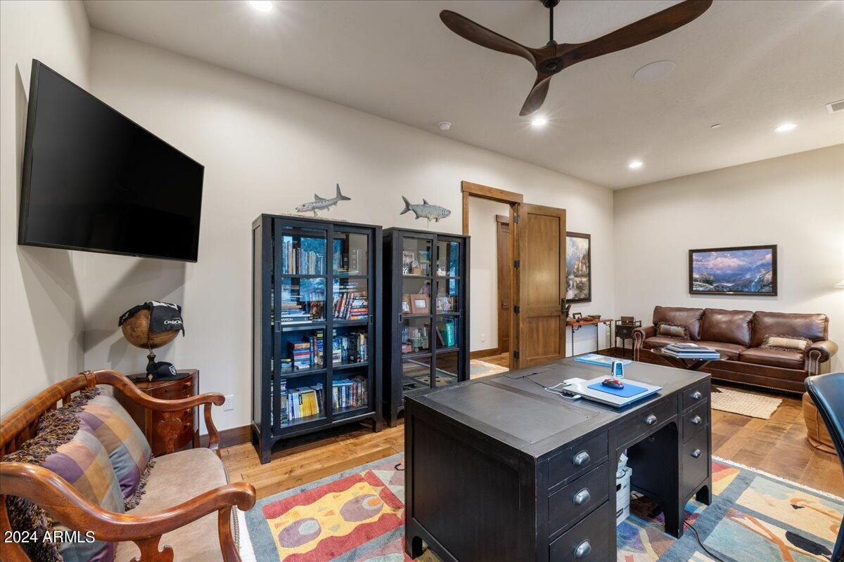 TALKING ROCK RANCH PHASE 2-C LOT 30 CONT. 1.07AC SEC 22-16-3W M&P 49/64-65 - Residential