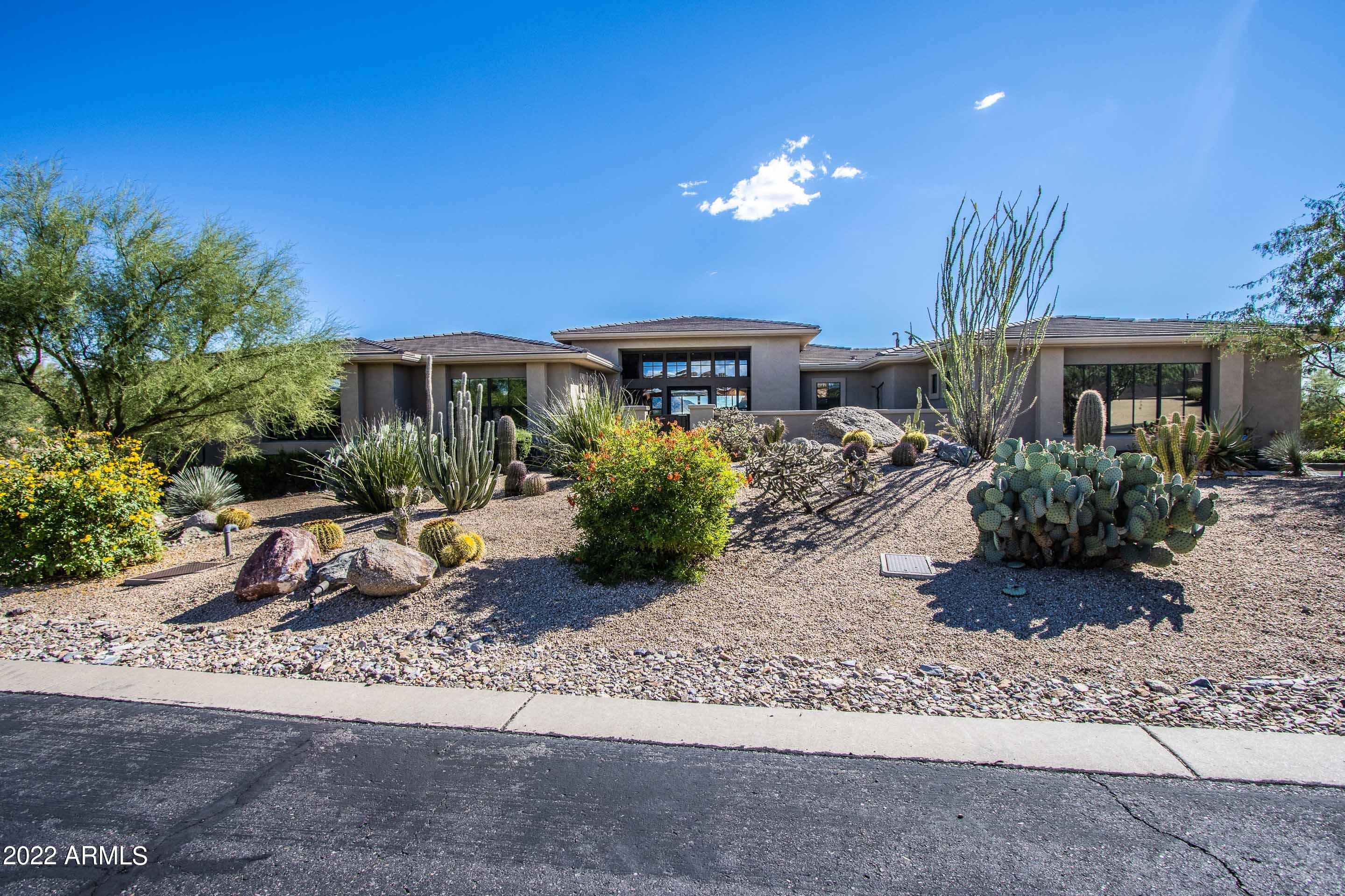 TROON VERDE - Residential