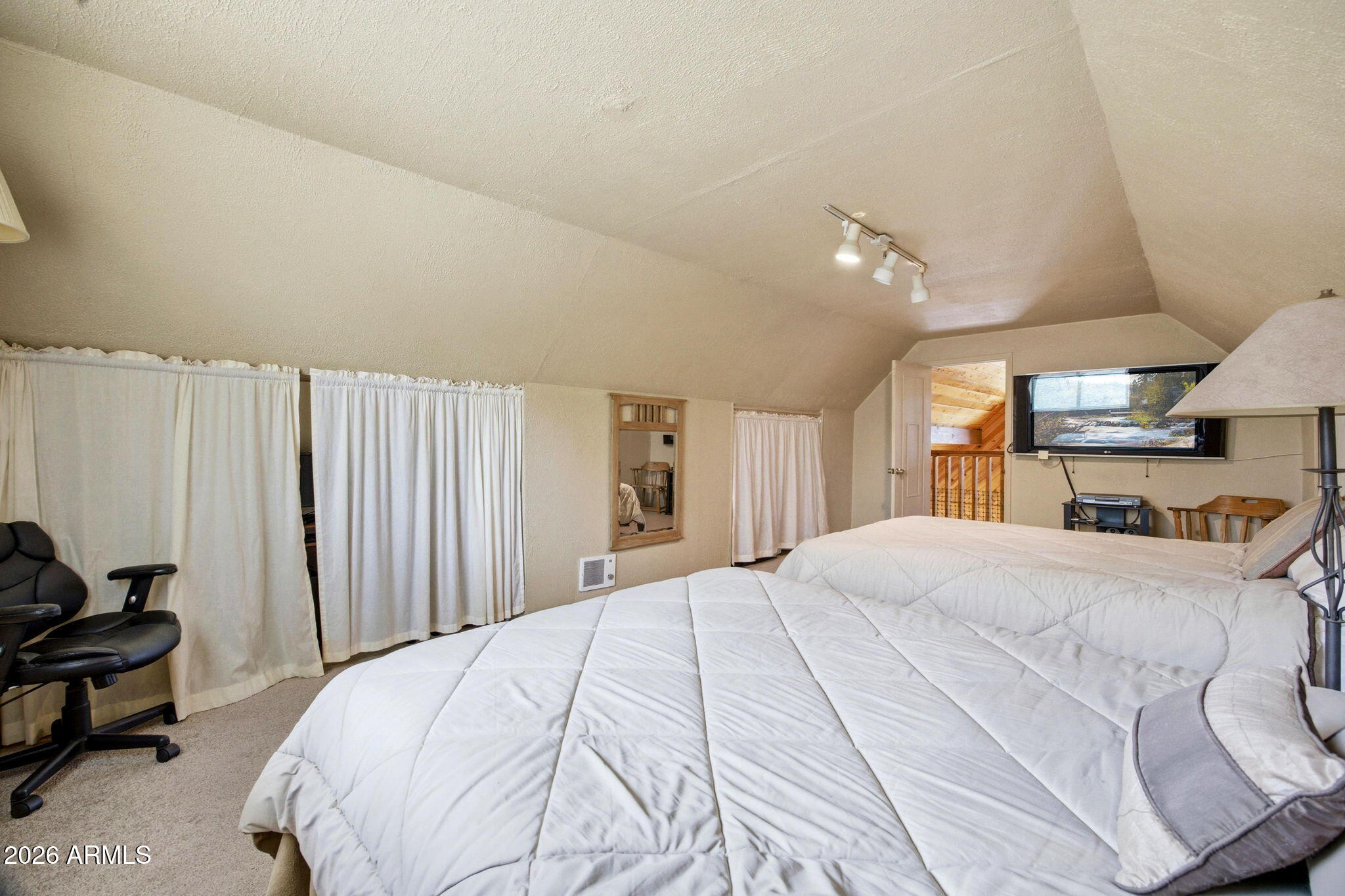 PINELAND ACRES - Residential