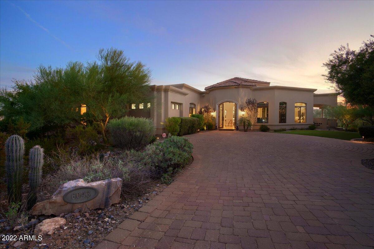 2200 E BETHANY LOT 13 AMD - Residential
