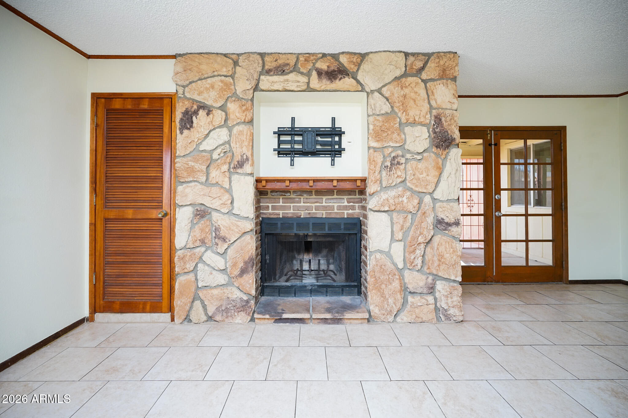 VERDE MEADOWS - Residential