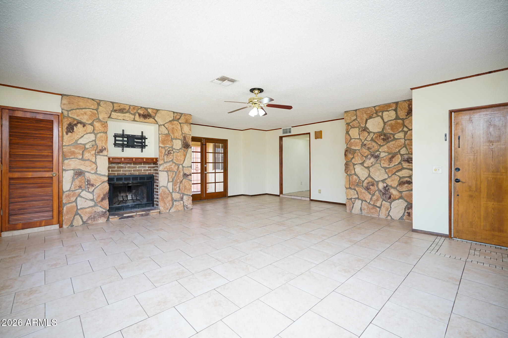 VERDE MEADOWS - Residential