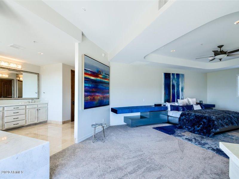 PEAK 1 - Residential