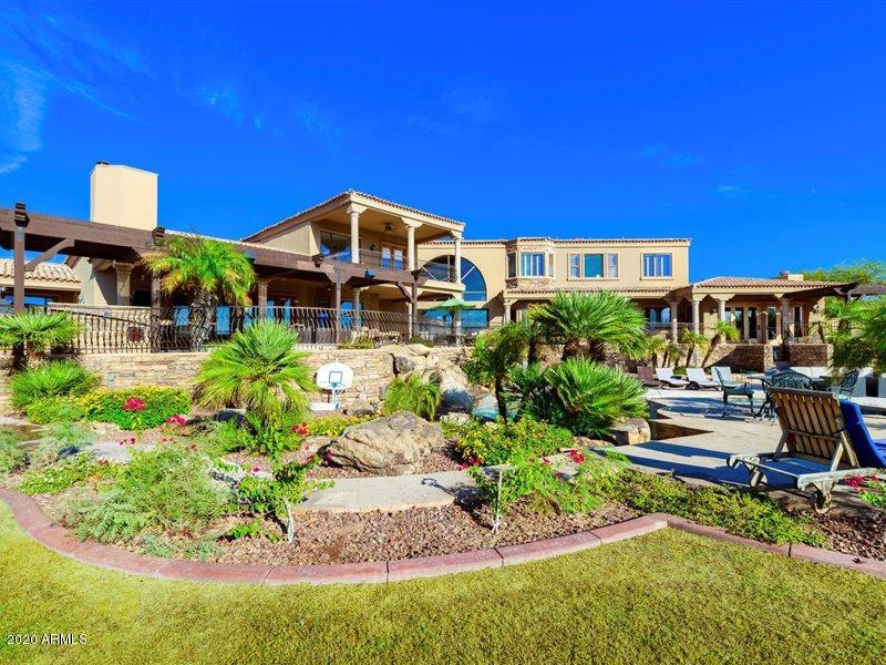 PEAK 1 - Residential