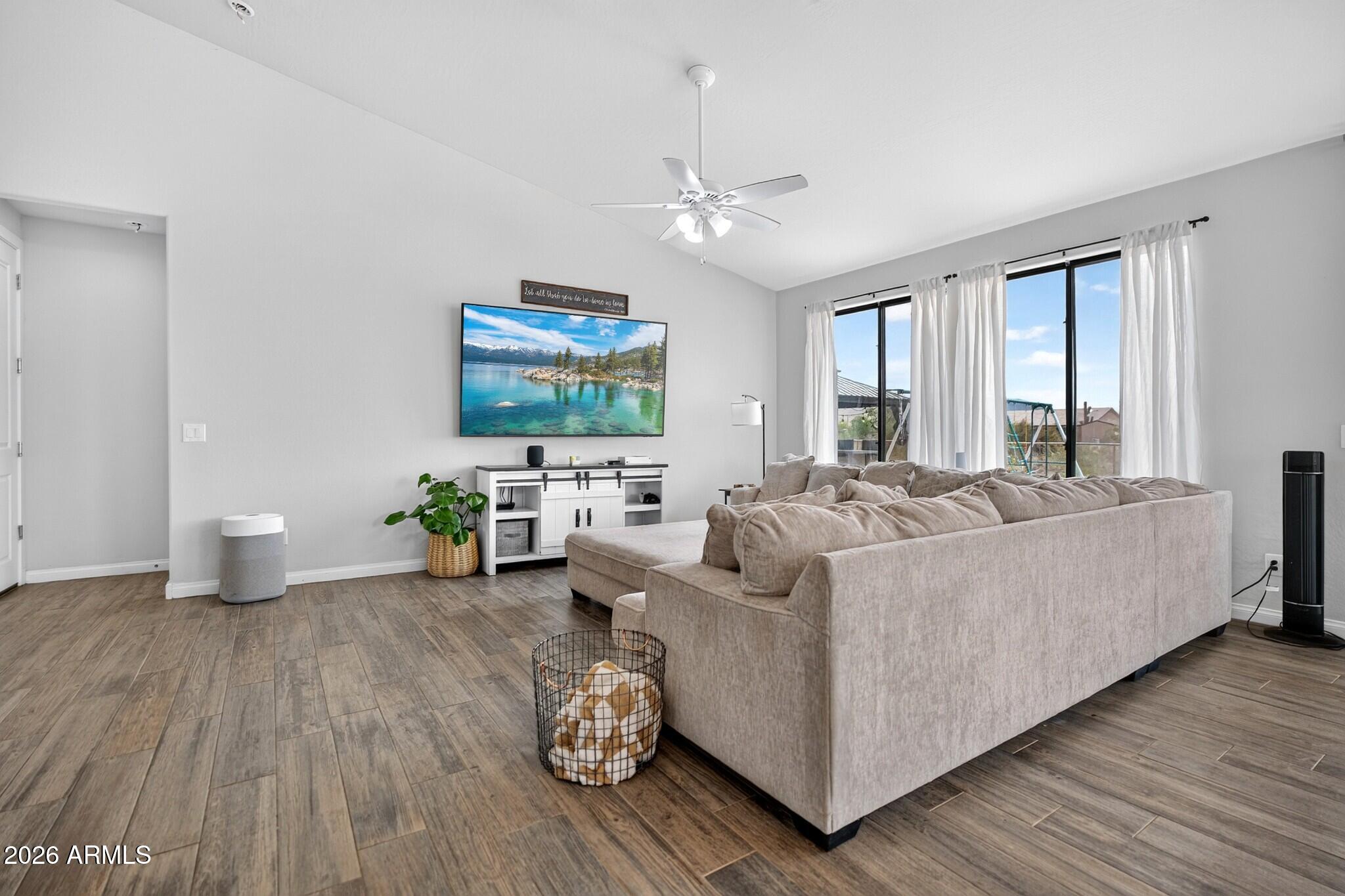 DOVE VALLEY - Residential
