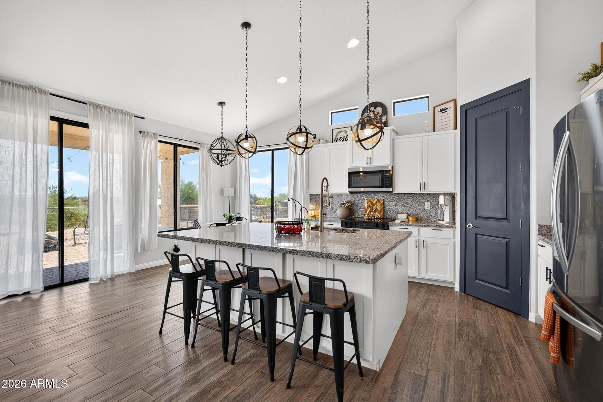 DOVE VALLEY - Residential