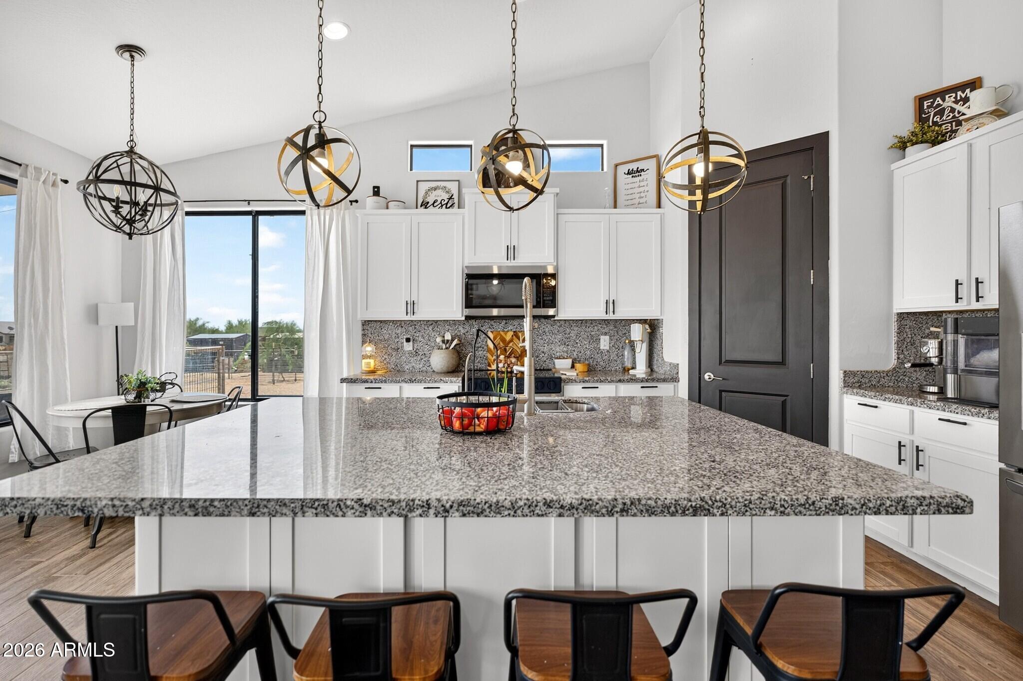 DOVE VALLEY - Residential