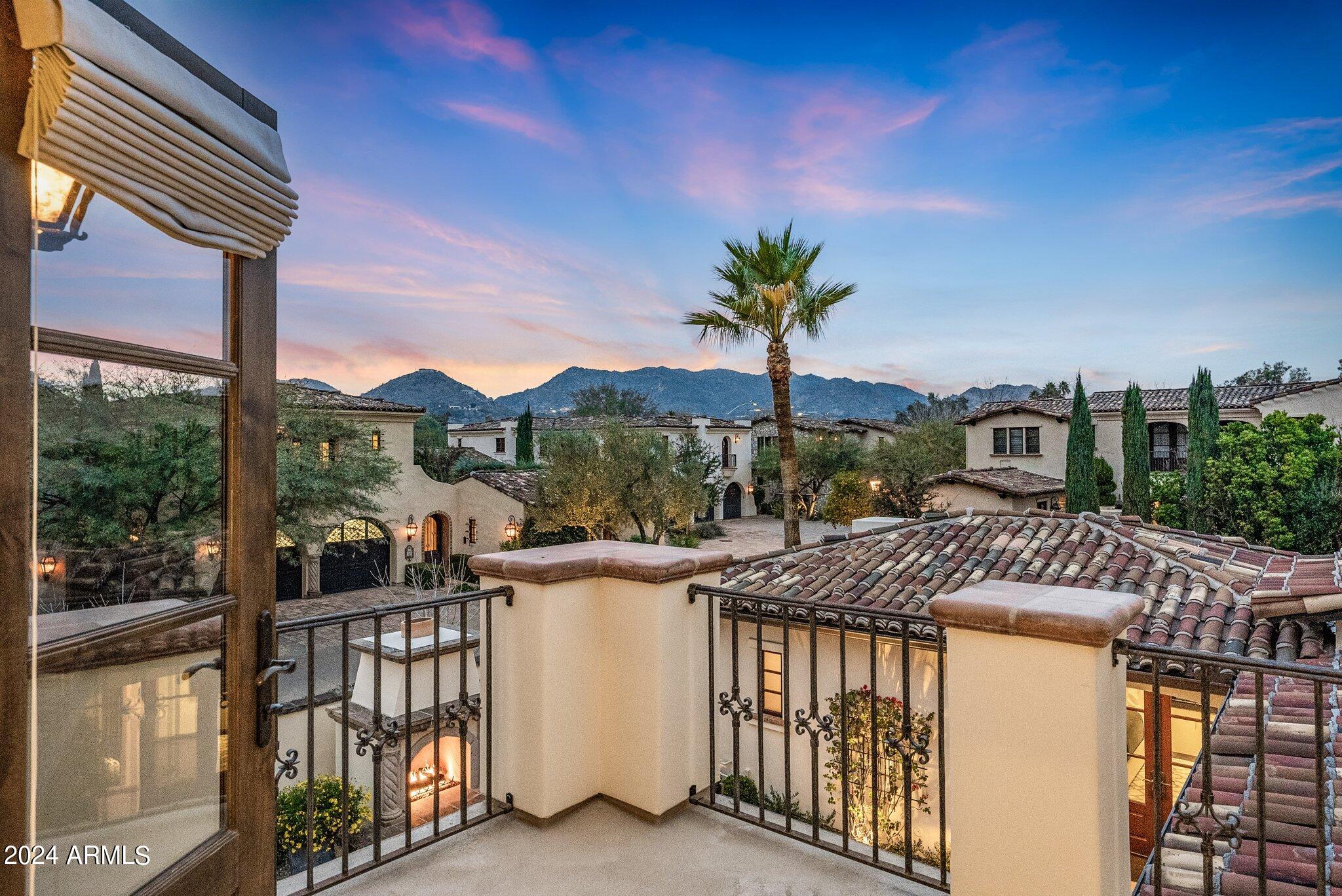 Montelucia Luxury Villas at La Posada - Residential