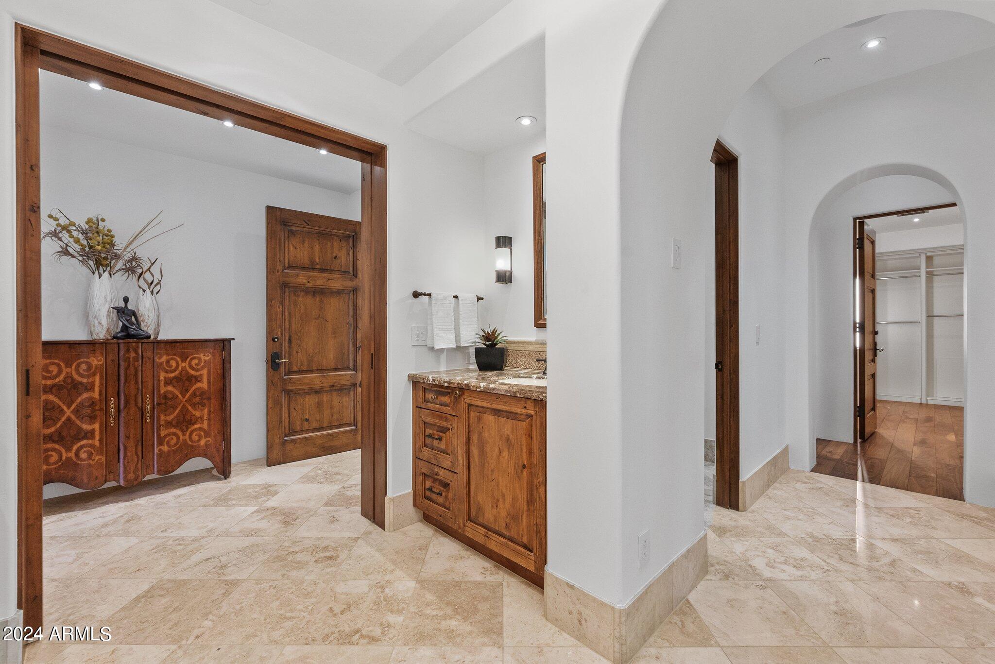 Montelucia Luxury Villas at La Posada - Residential