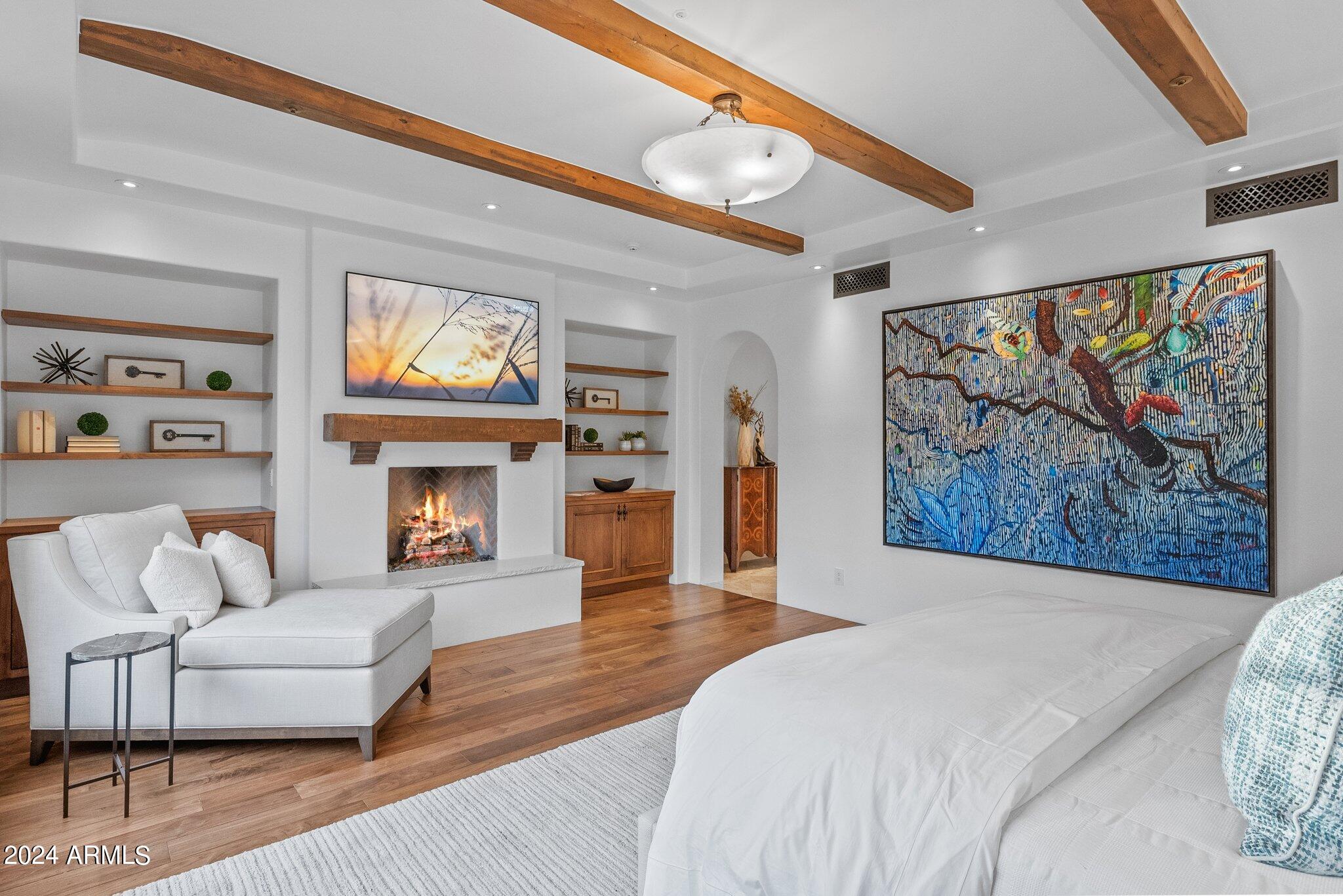 Montelucia Luxury Villas at La Posada - Residential