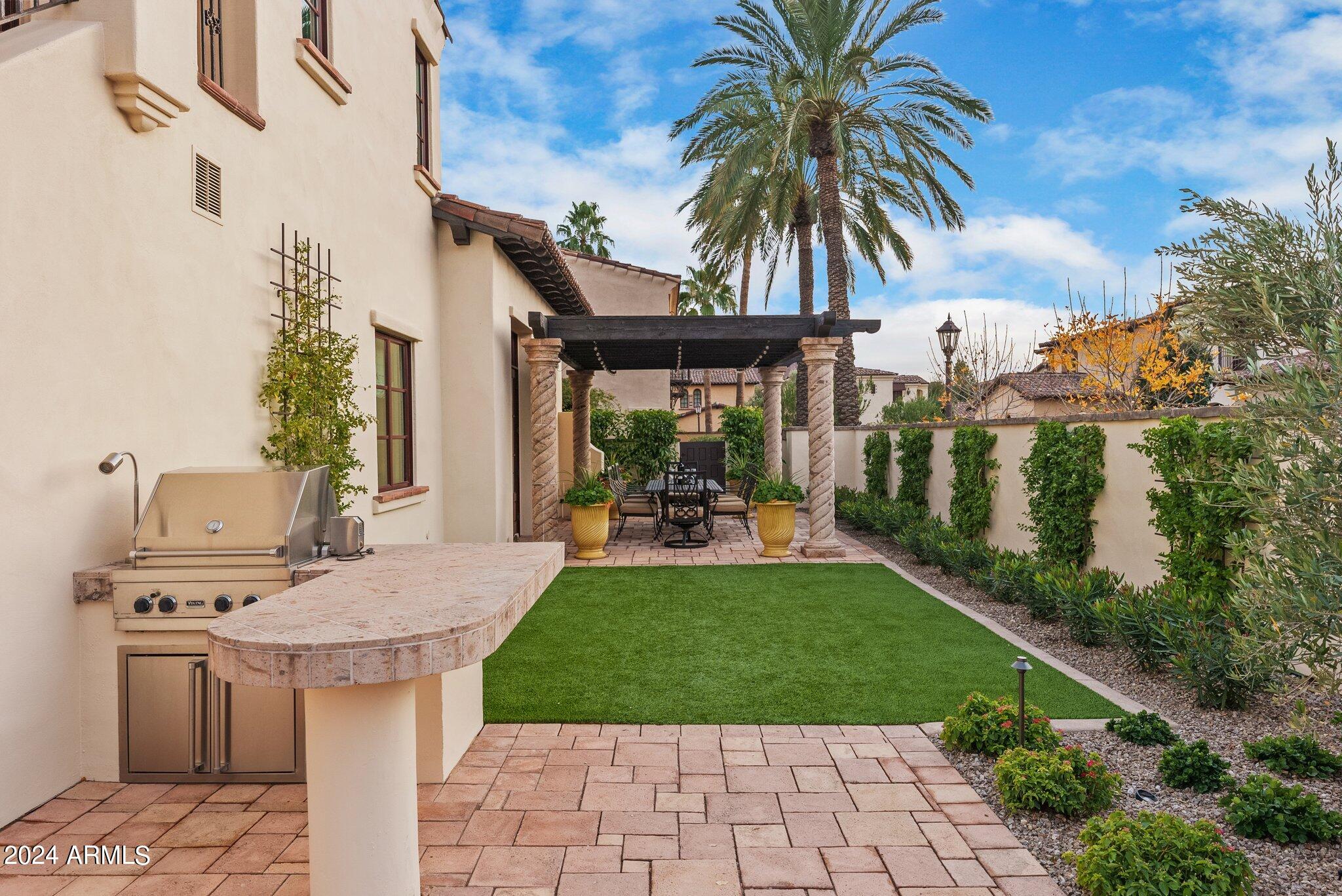 Montelucia Luxury Villas at La Posada - Residential