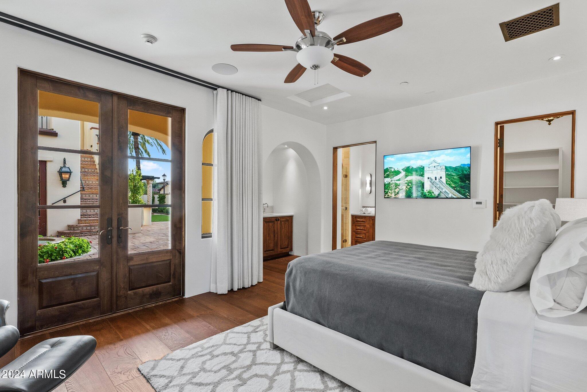 Montelucia Luxury Villas at La Posada - Residential