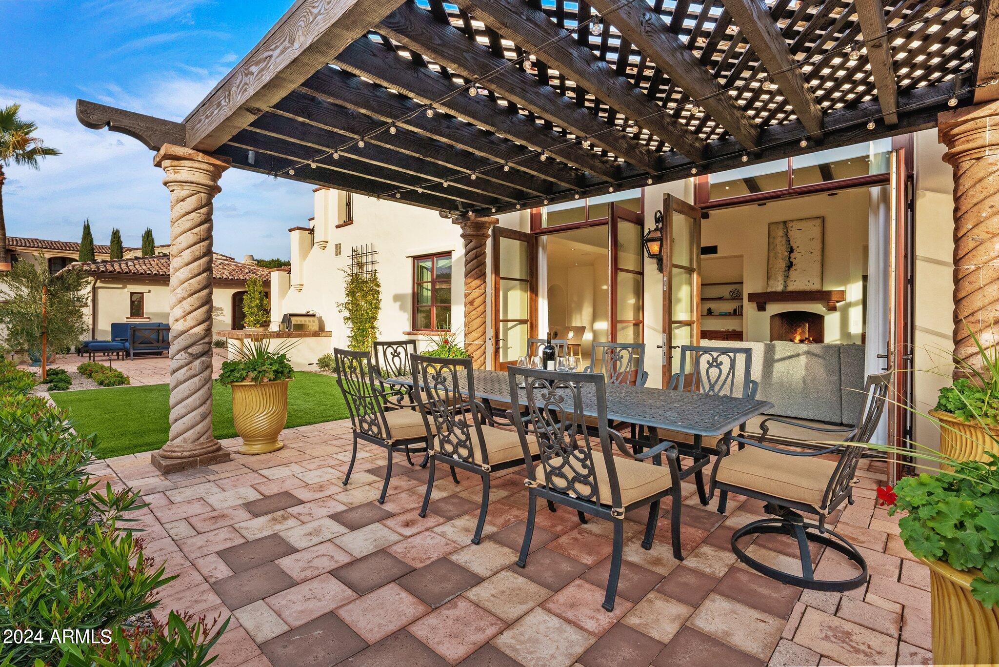 Montelucia Luxury Villas at La Posada - Residential