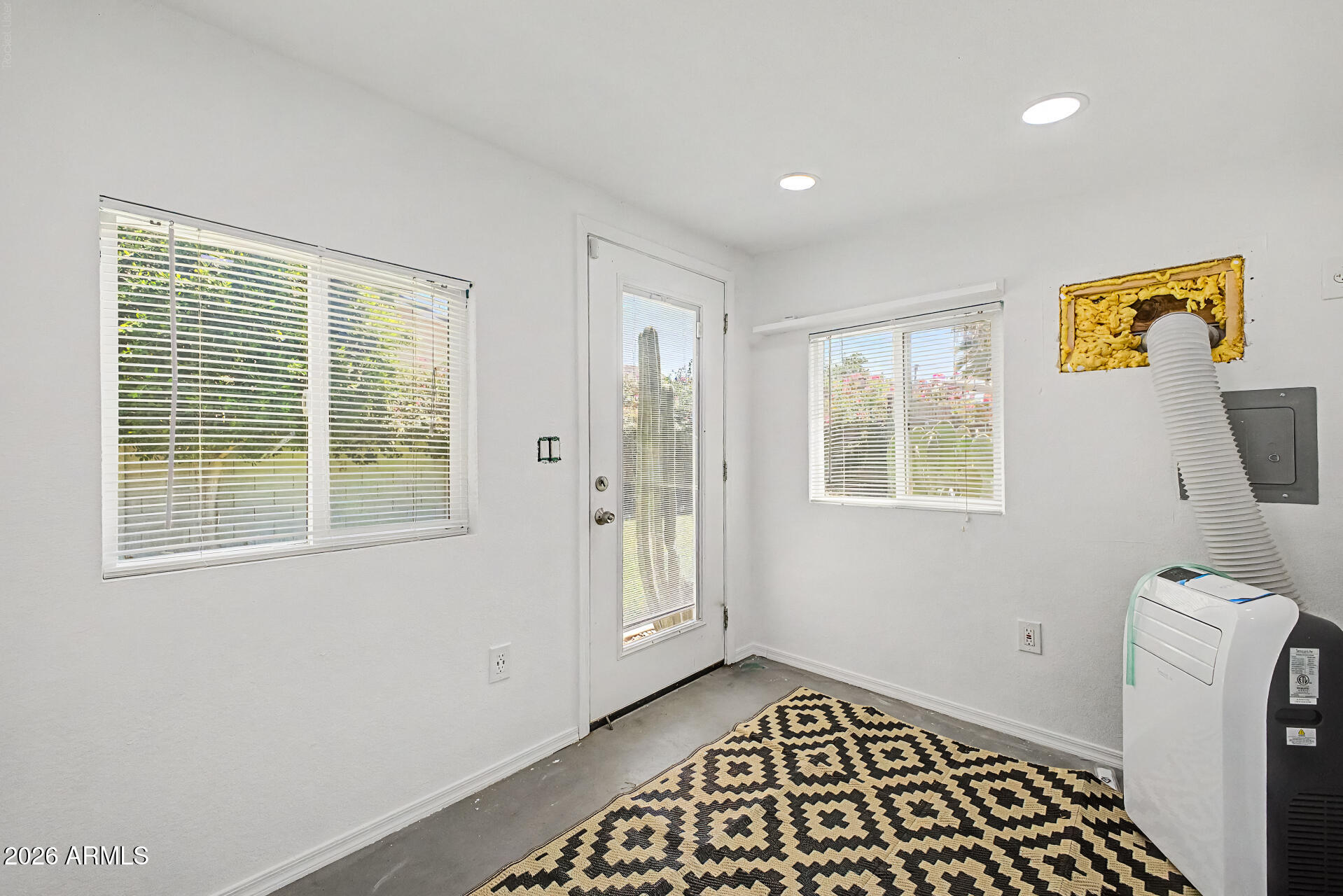 VILLAGE 2 - Residential Lease