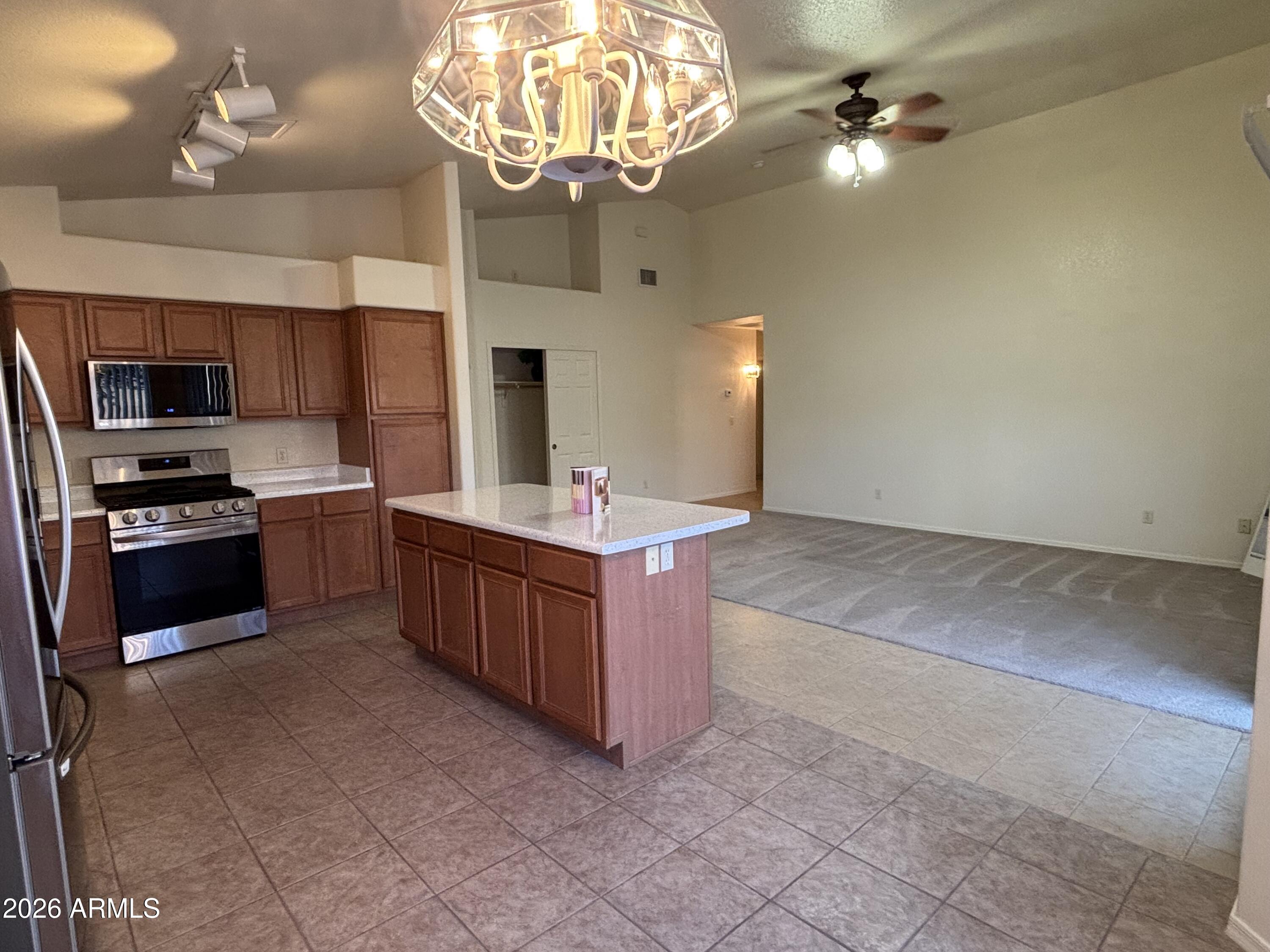 CANYON DE FLORES PHASE 2B - Residential