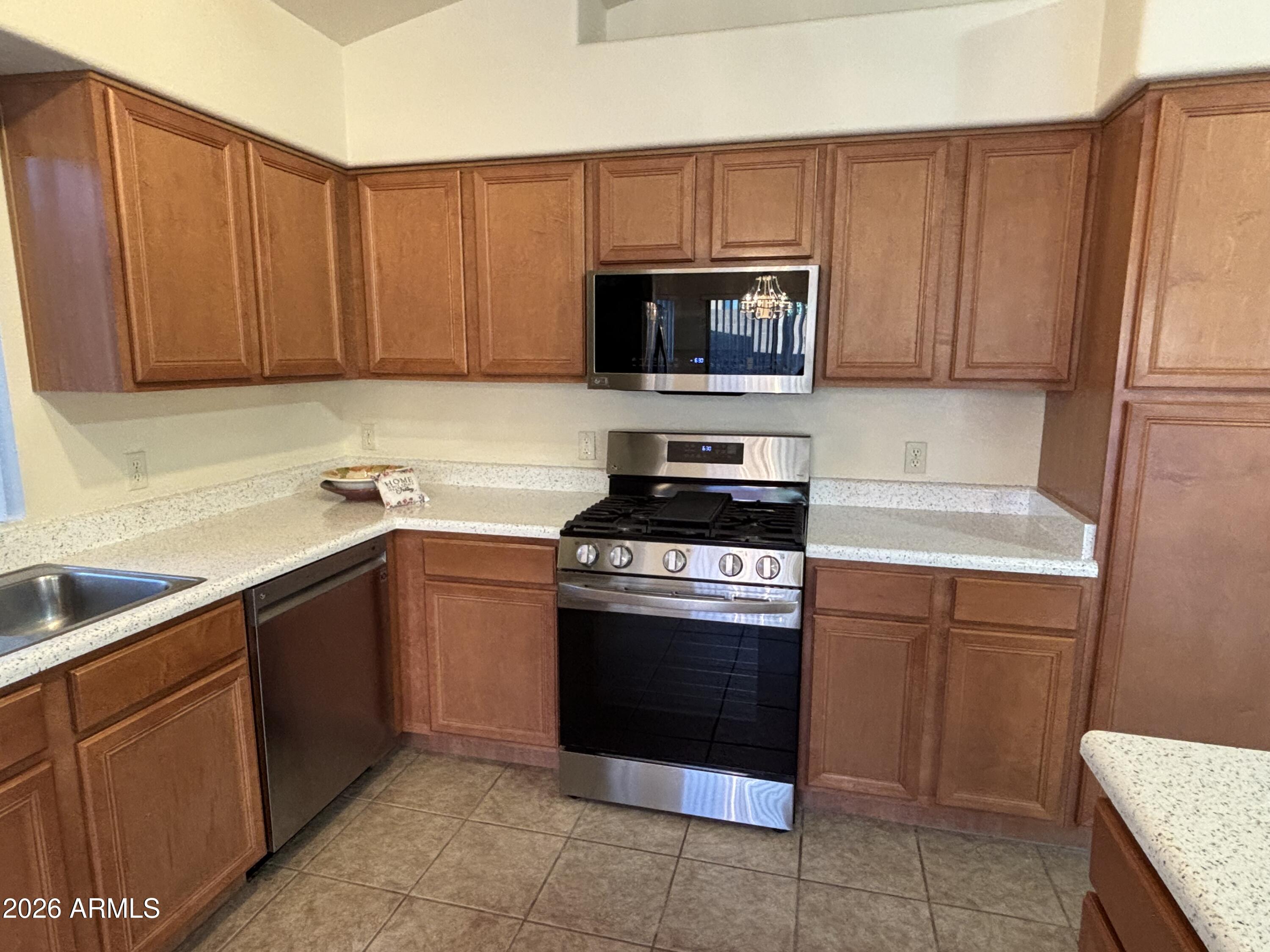 CANYON DE FLORES PHASE 2B - Residential
