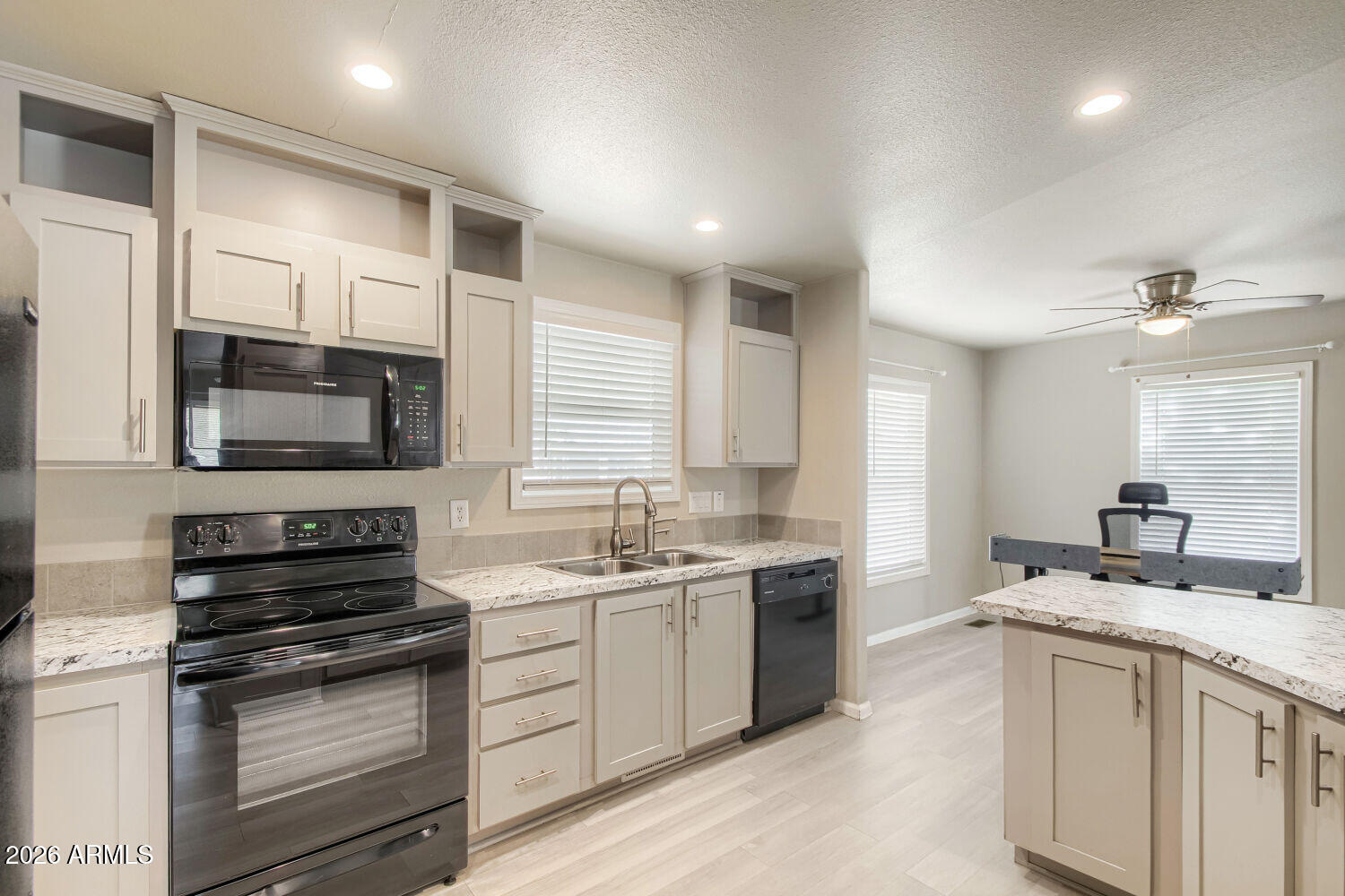 Casa Del Sol East - Residential