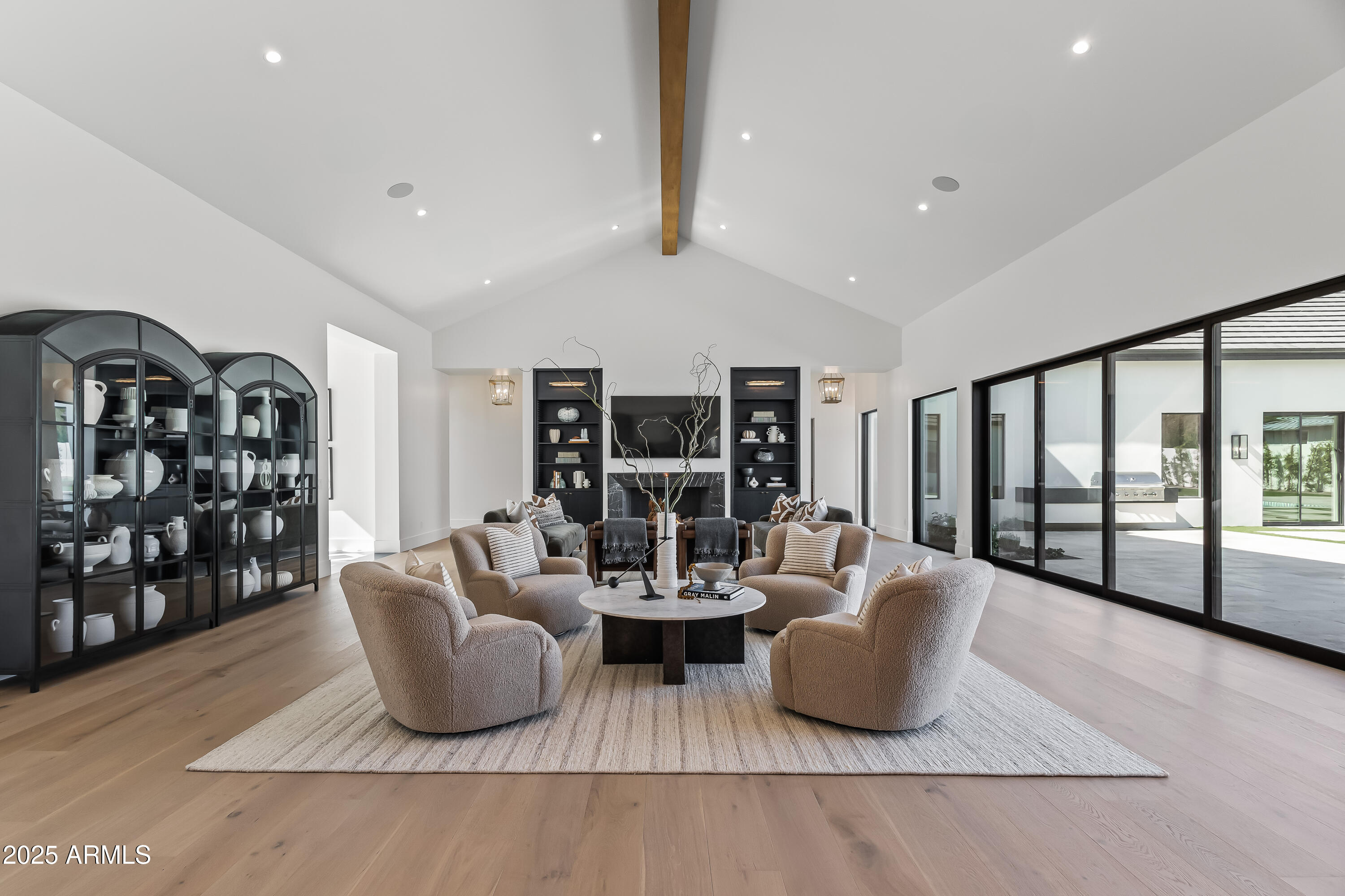 EL CAMELLO 2 - Residential