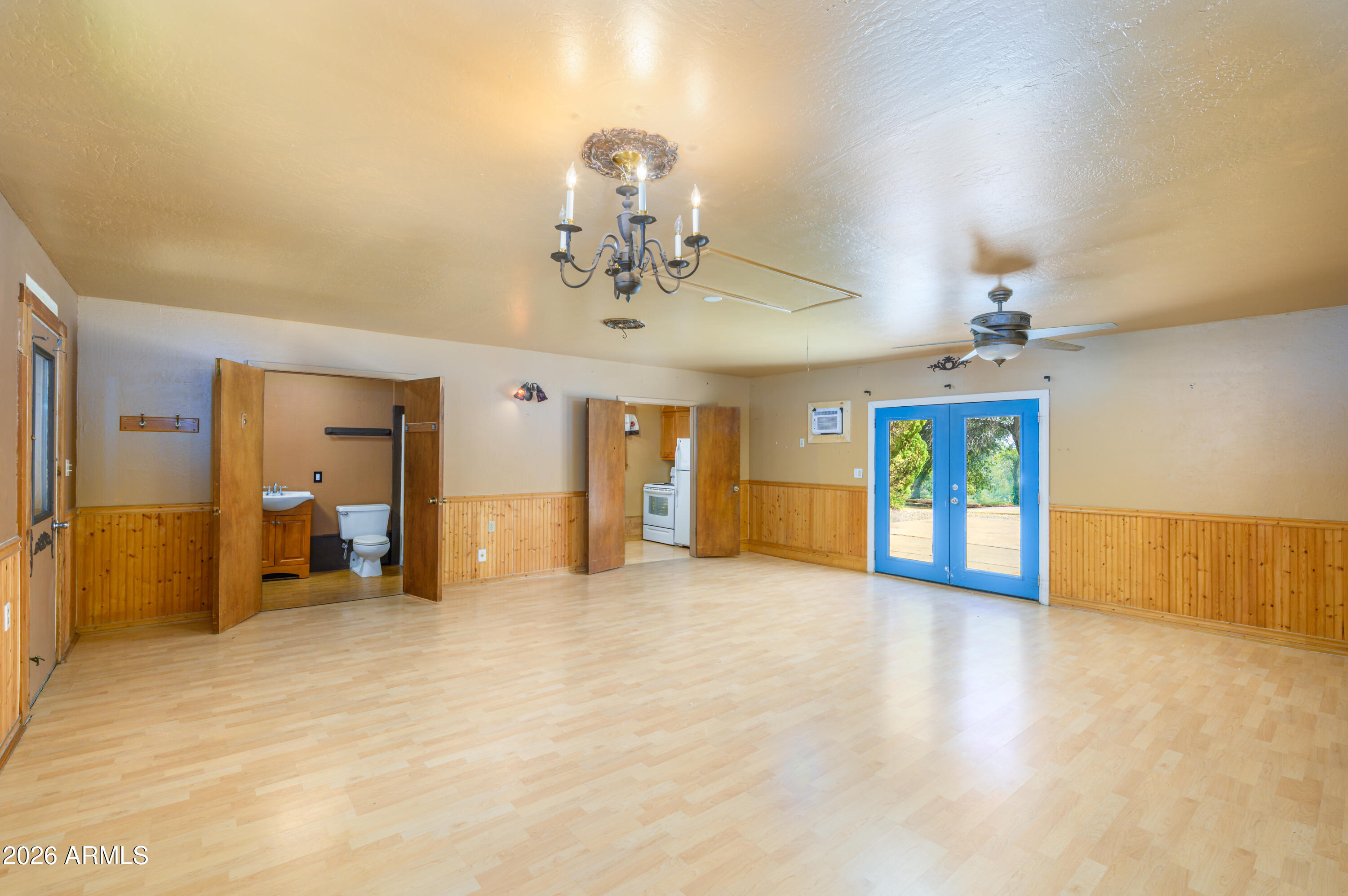 Under 5 acres - Residential