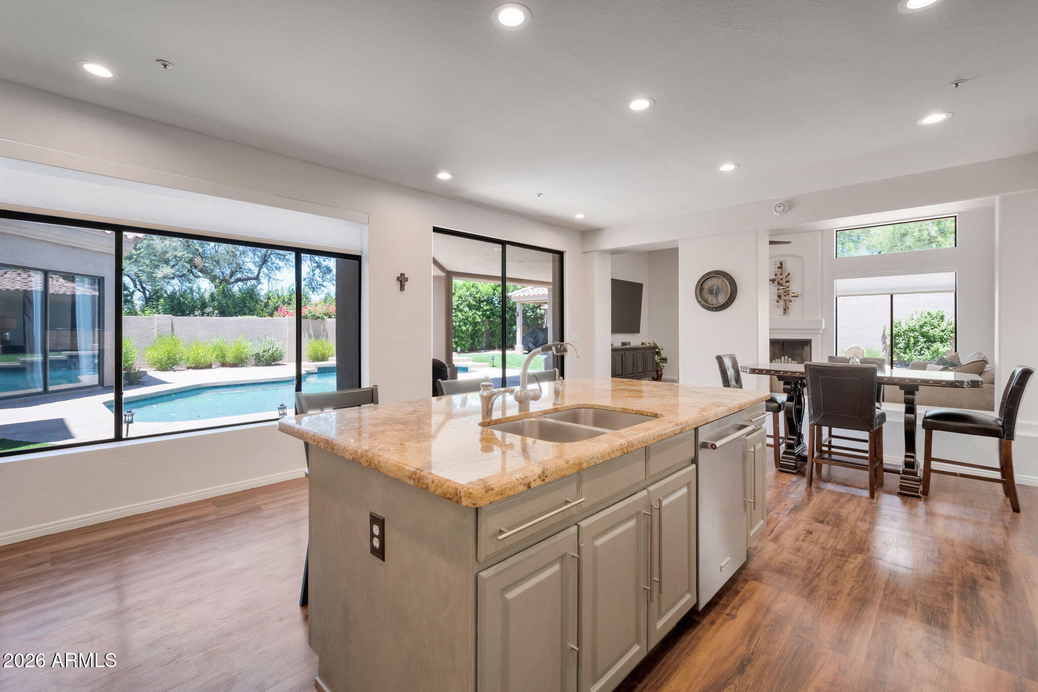 MONTEREY AT MOUNTAIN VIEW PHASE 1 LOT 1-49 TR A-J - Residential