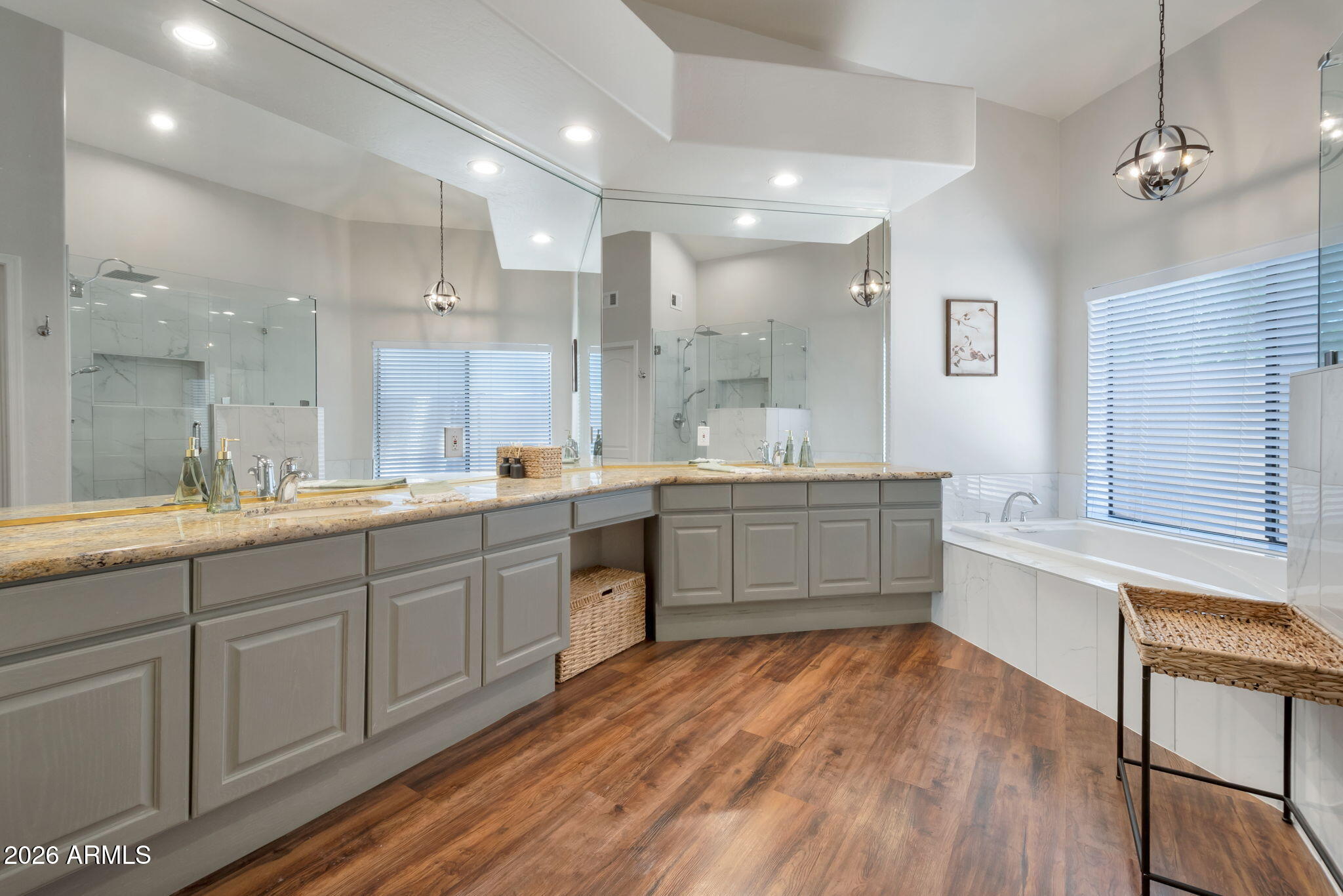 MONTEREY AT MOUNTAIN VIEW PHASE 1 LOT 1-49 TR A-J - Residential
