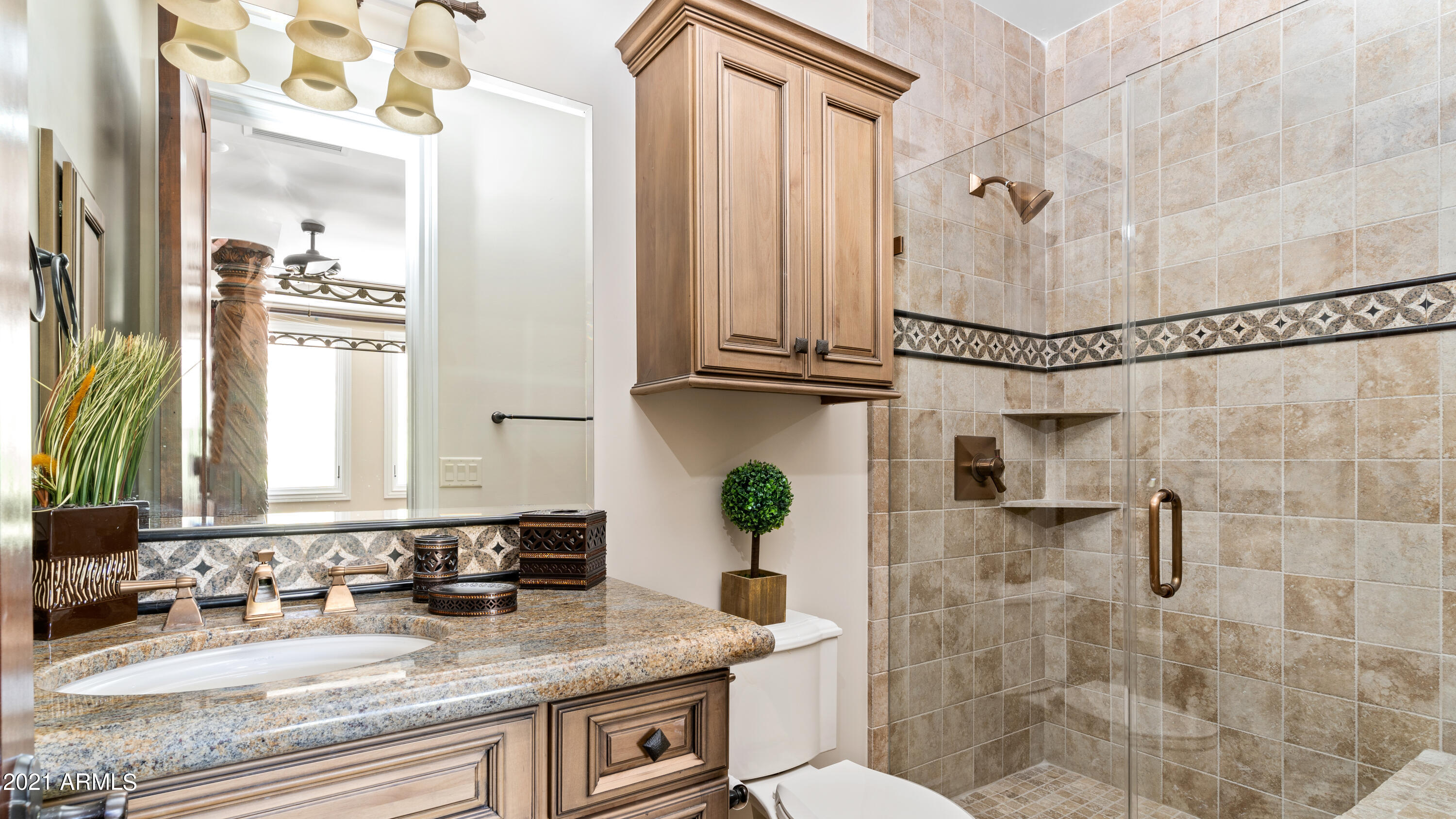 BILTMORE MOUNTAIN ESTATES LOT 1-39 TR A-H J K - Residential