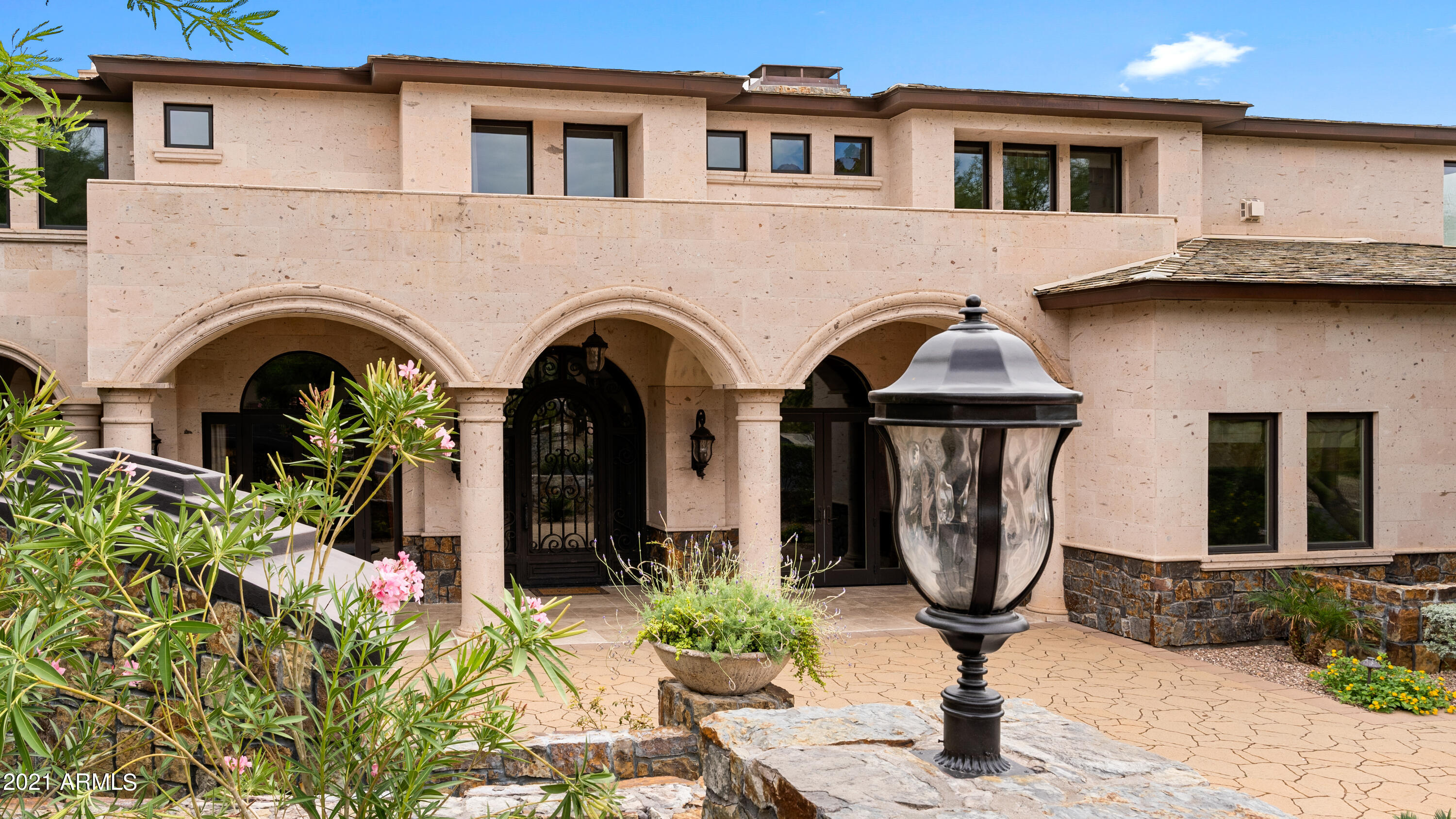 BILTMORE MOUNTAIN ESTATES LOT 1-39 TR A-H J K - Residential