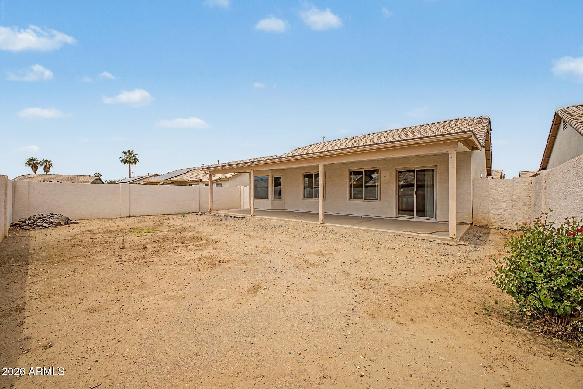 LARISSA - Residential