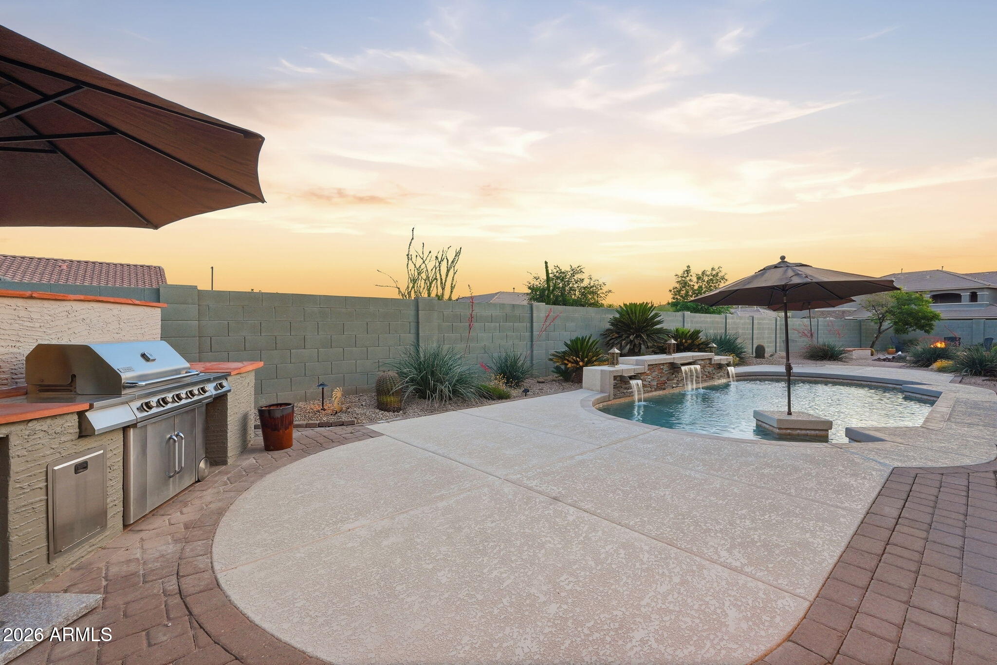 ANTHEM UNIT 81B - Residential