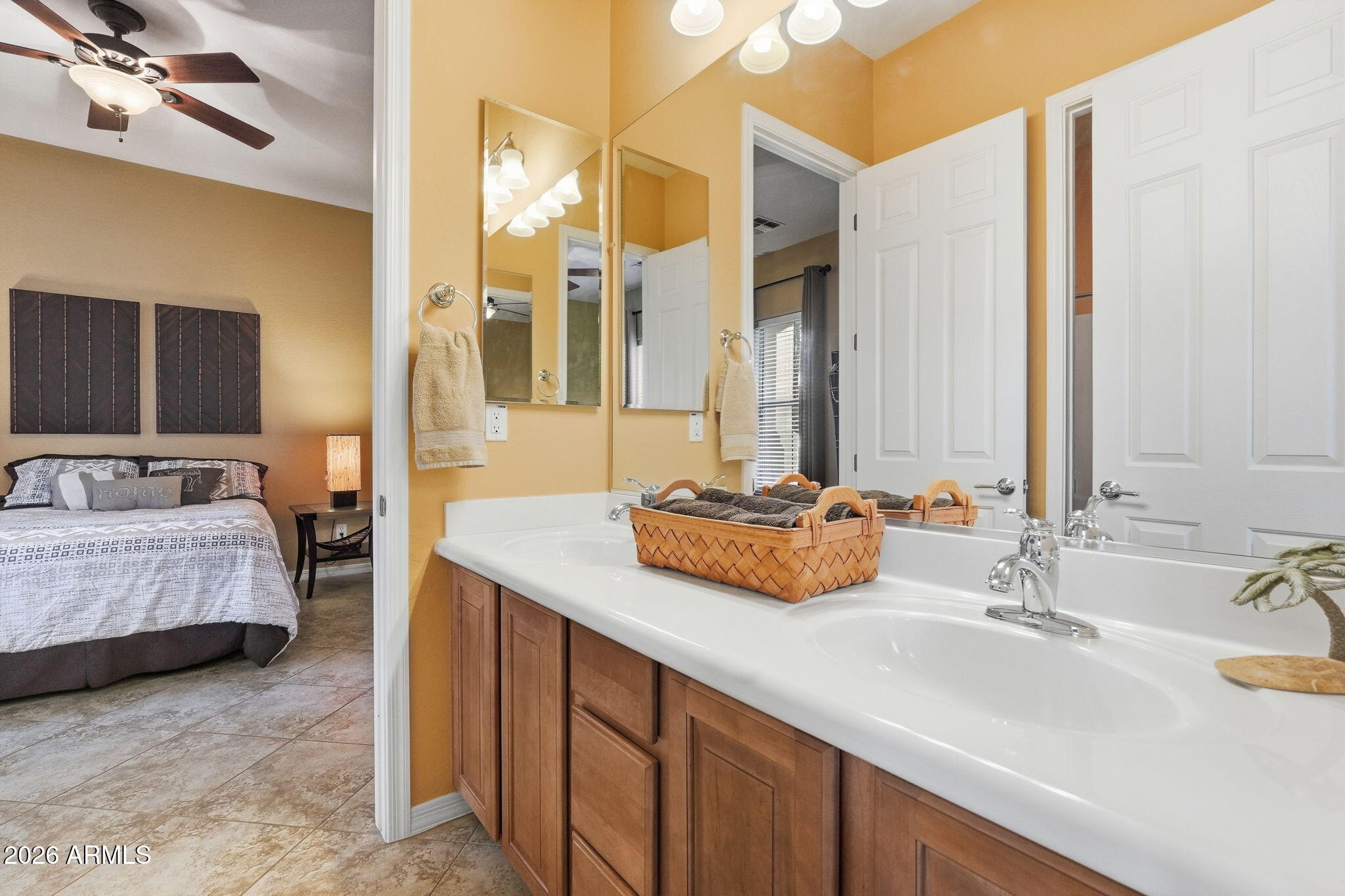 ANTHEM UNIT 81B - Residential