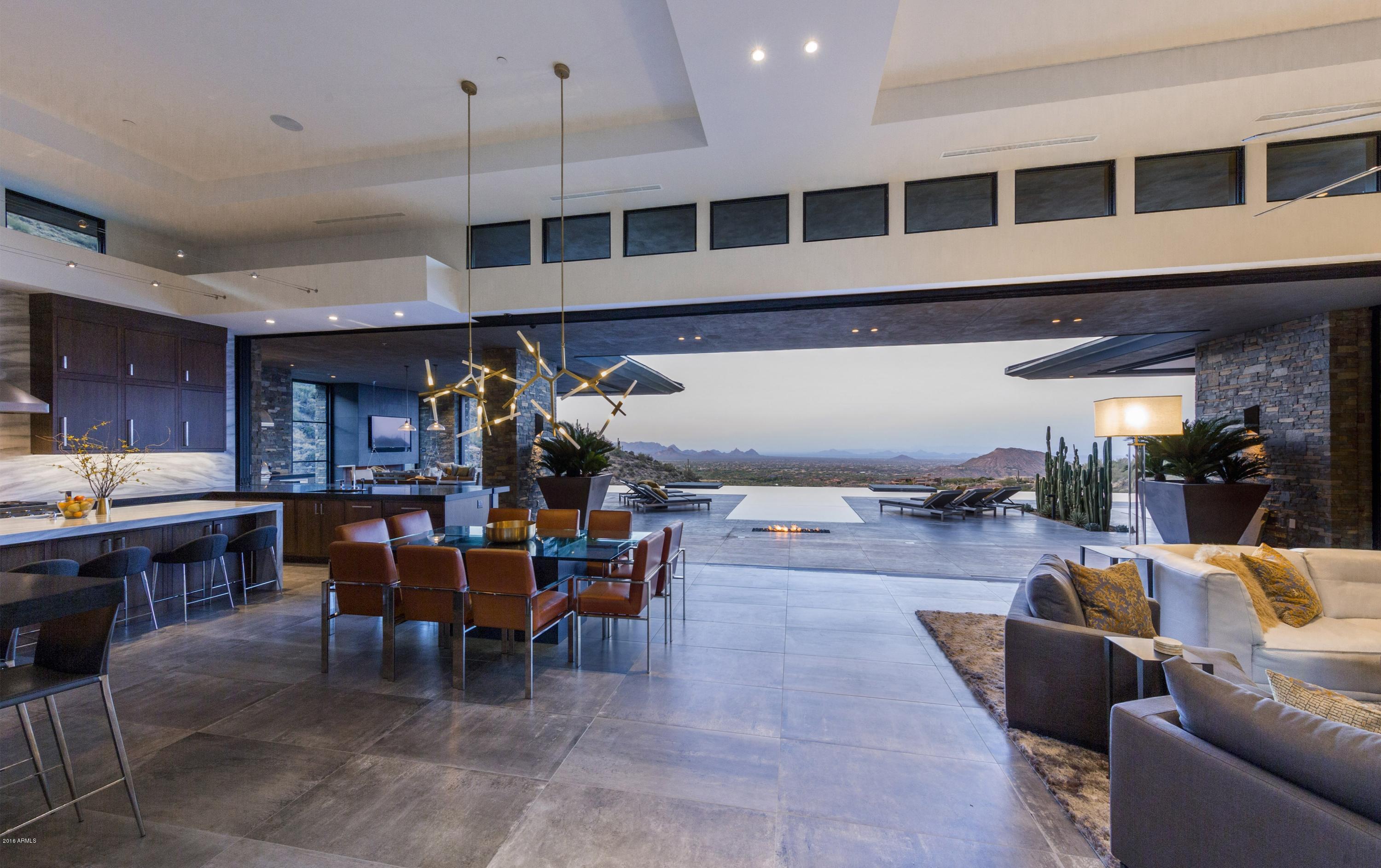 DESERT MOUNTAIN - Residential