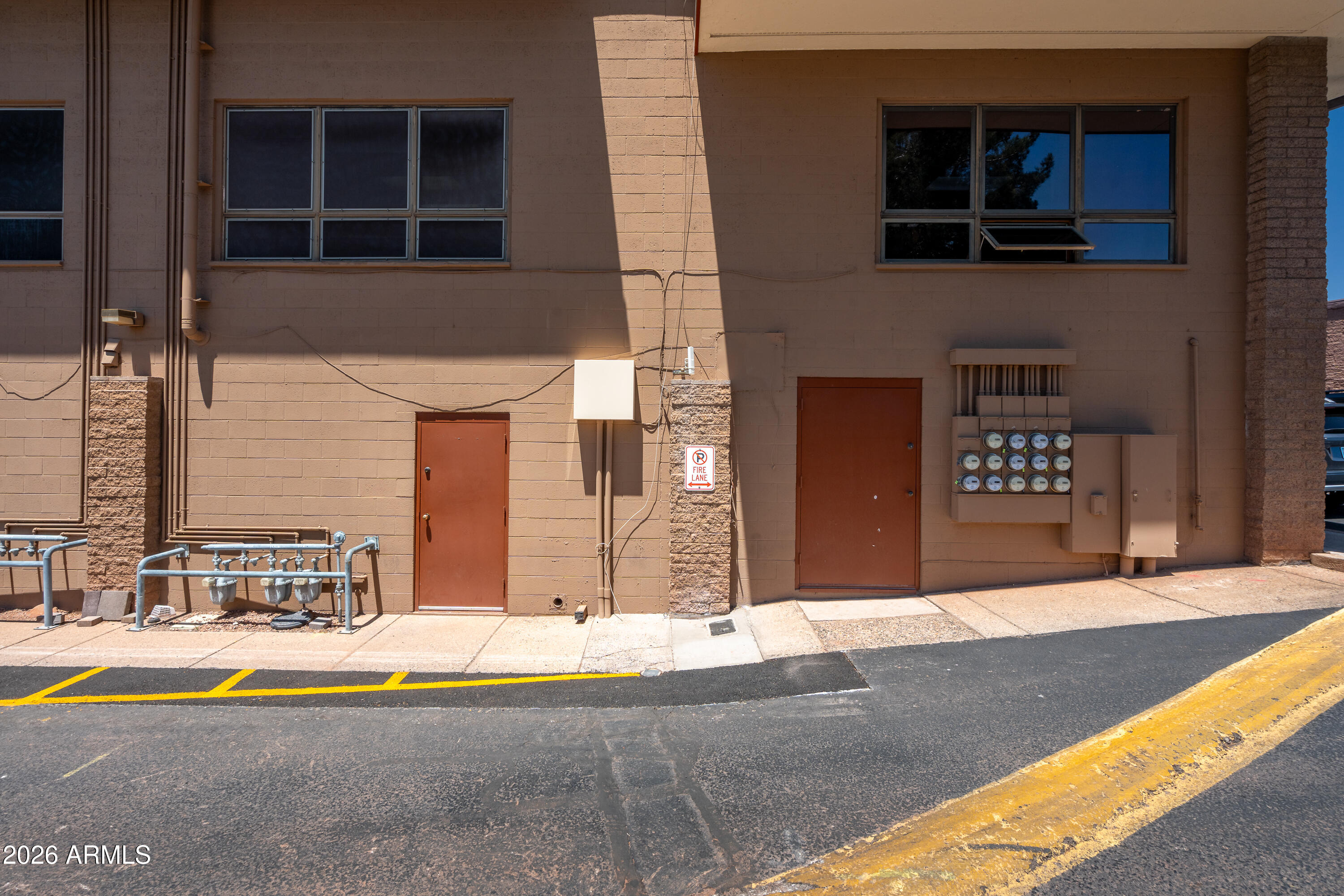 PLAZA WEST - Commercial Sale