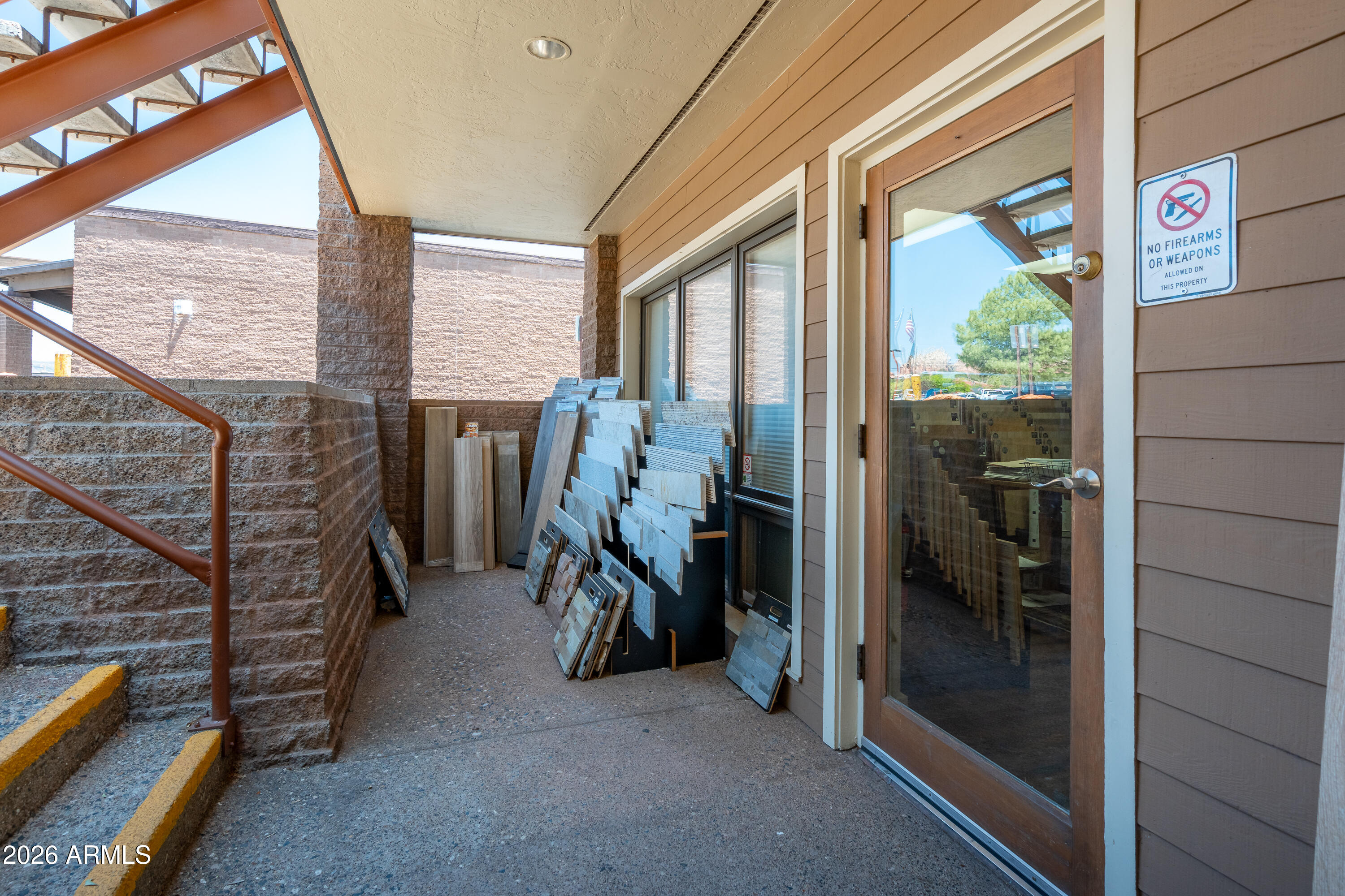 PLAZA WEST - Commercial Sale