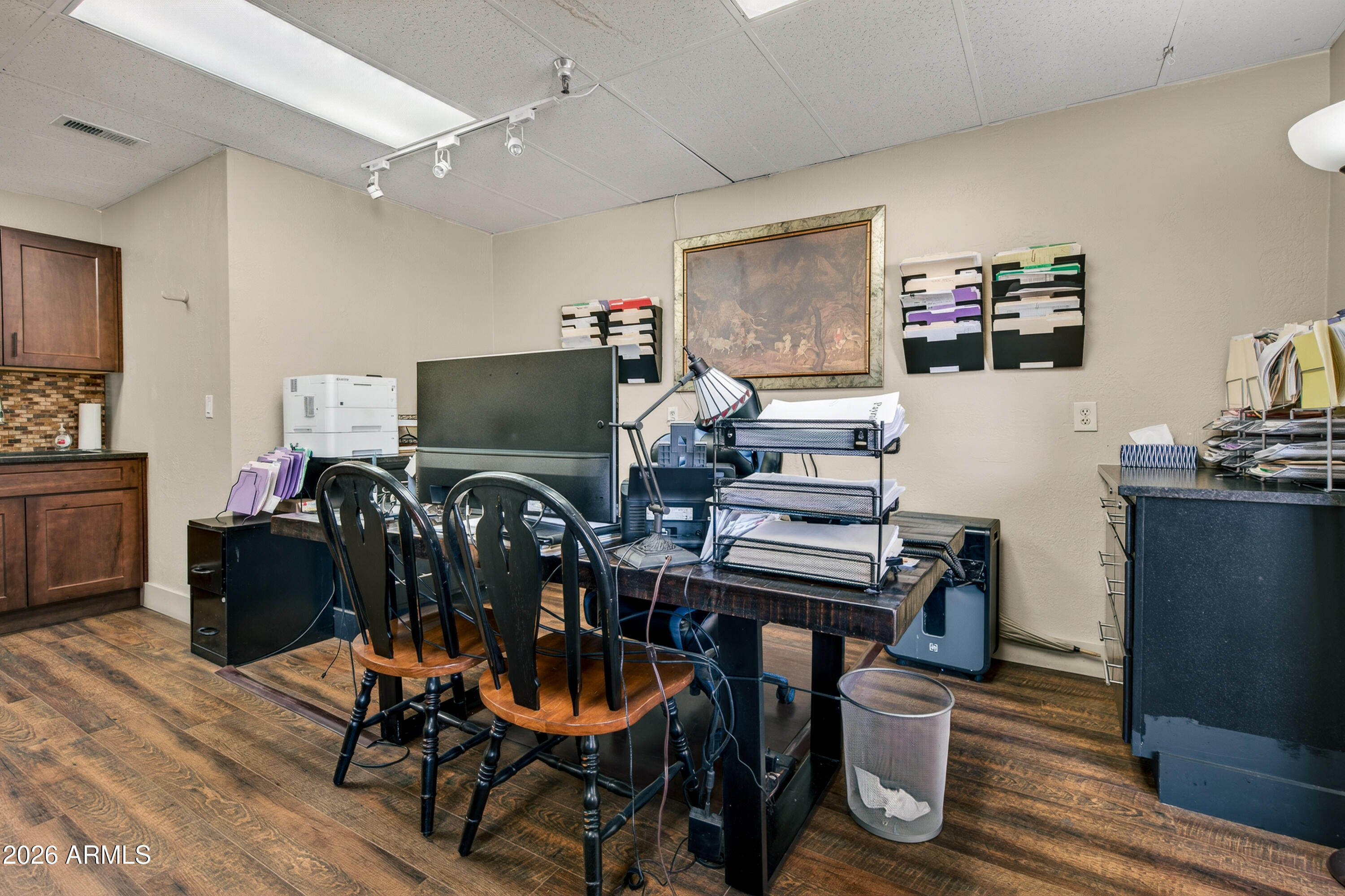 PLAZA WEST - Commercial Sale