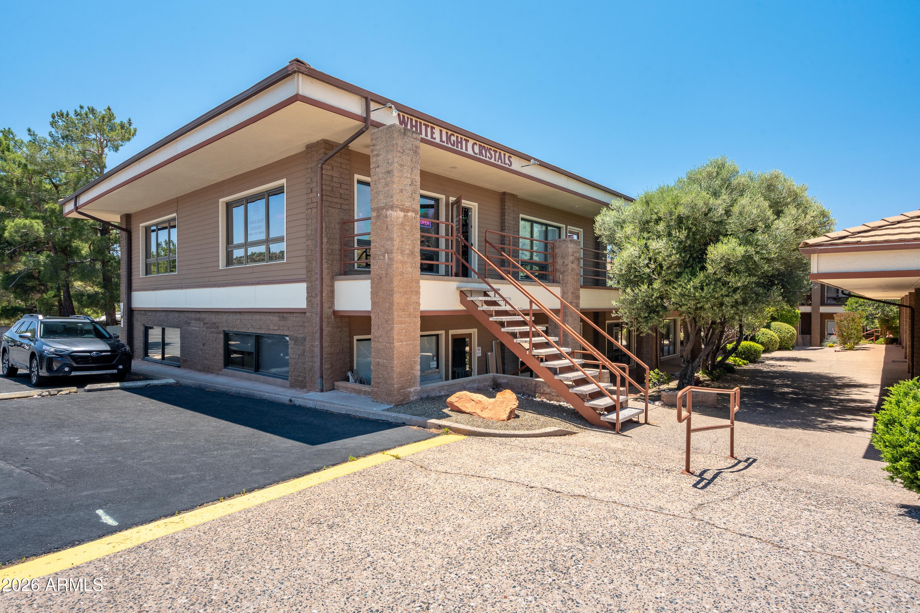 PLAZA WEST - Commercial Sale