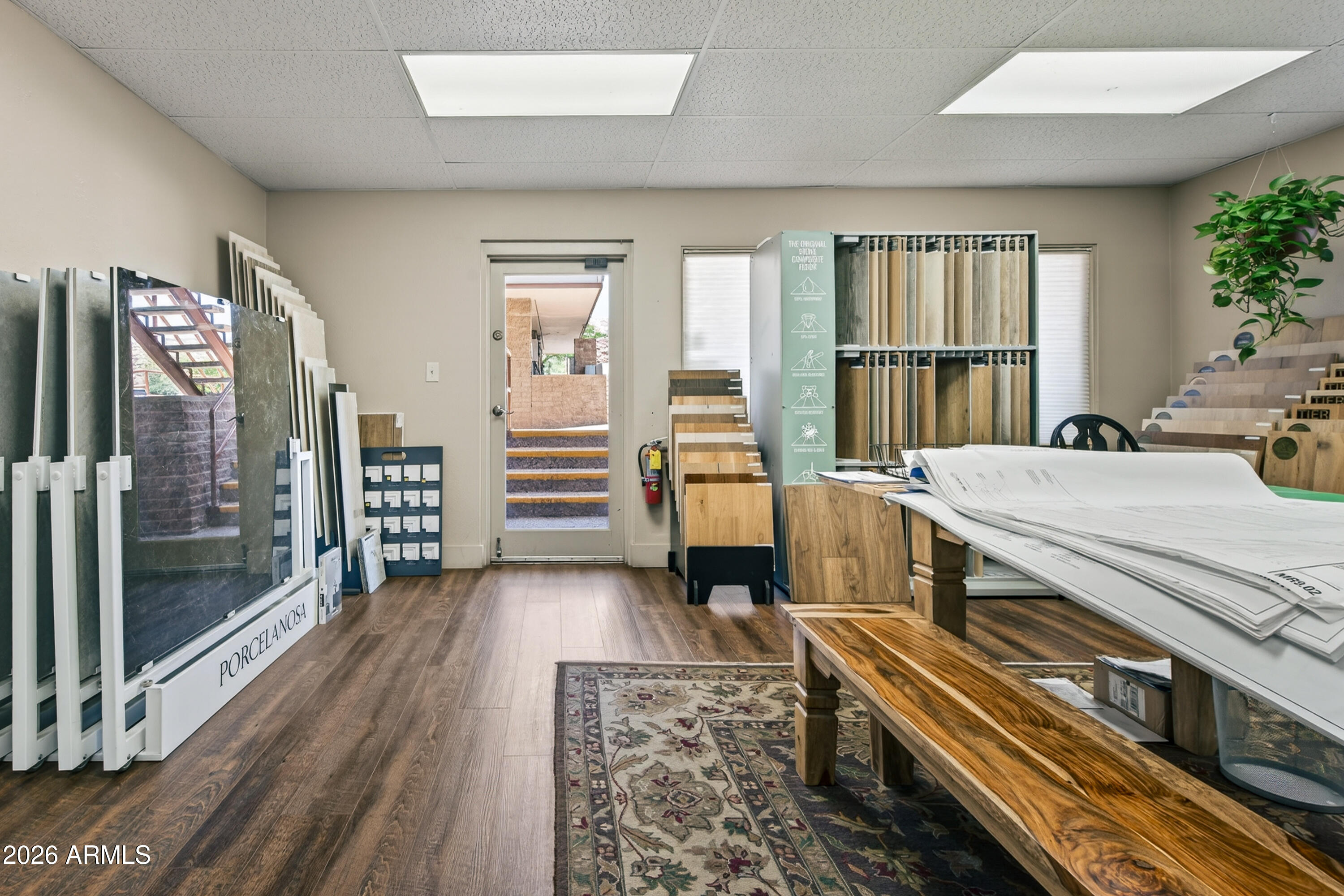 PLAZA WEST - Commercial Sale