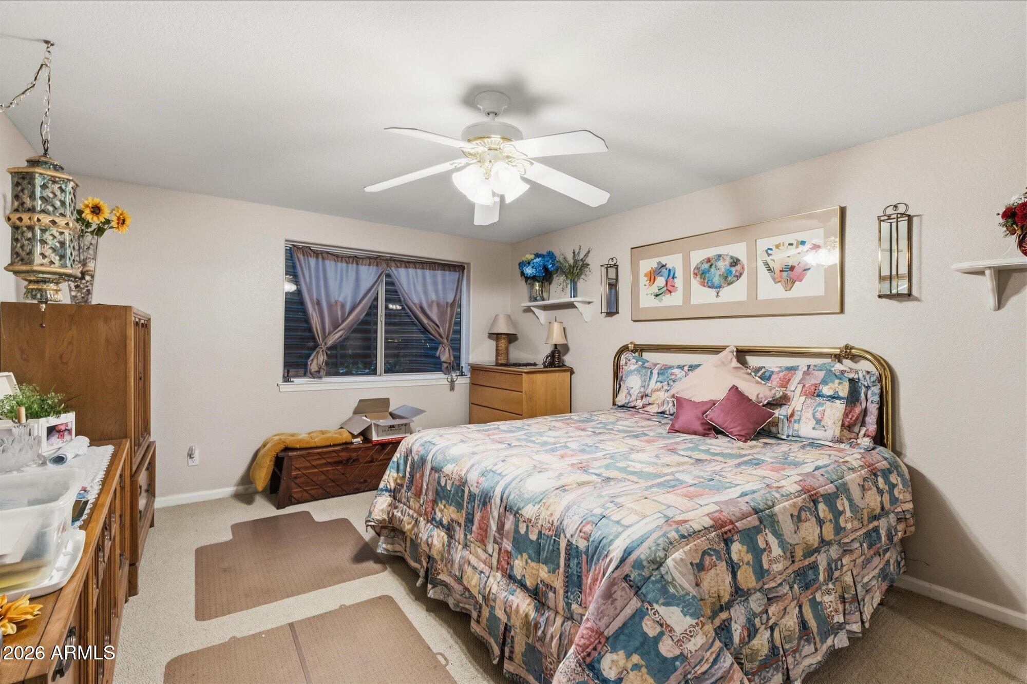 TRIPLE CROWN - Residential